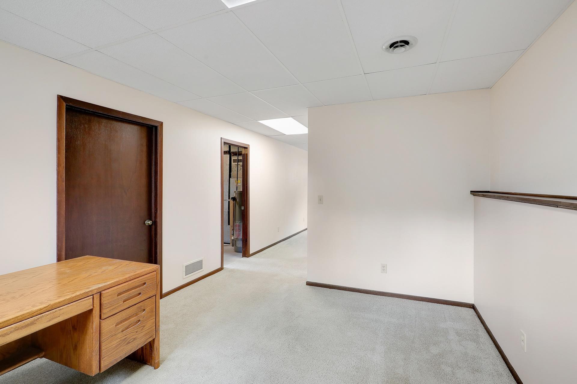 View of Residential at 5616 Perry Avenue, Crystal MN 55429, Crystal (26 of 42) - Mike Wilen | Minnesota Team Real Estate