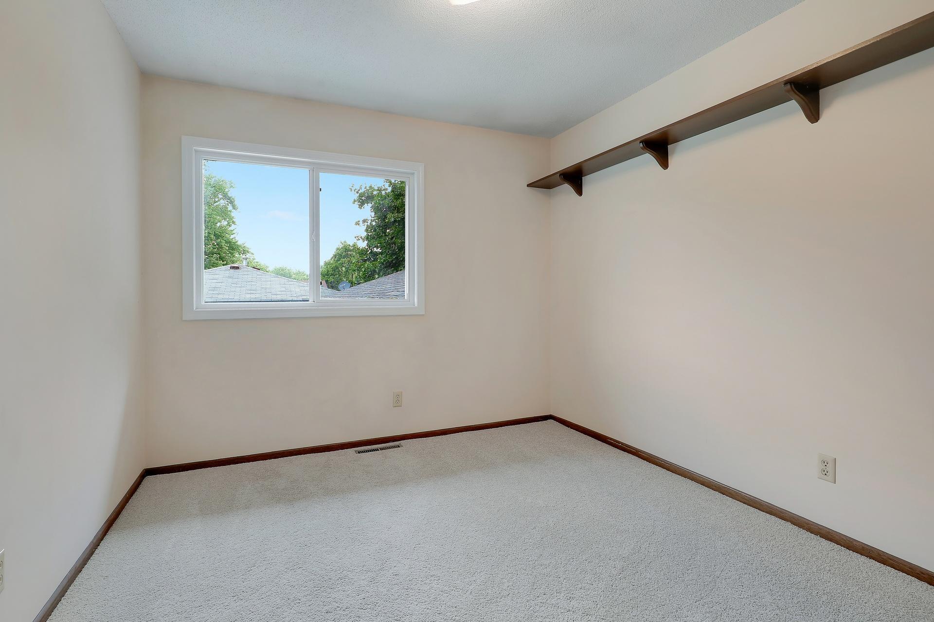View of Residential at 5616 Perry Avenue, Crystal MN 55429, Crystal (19 of 42) - Mike Wilen | Minnesota Team Real Estate