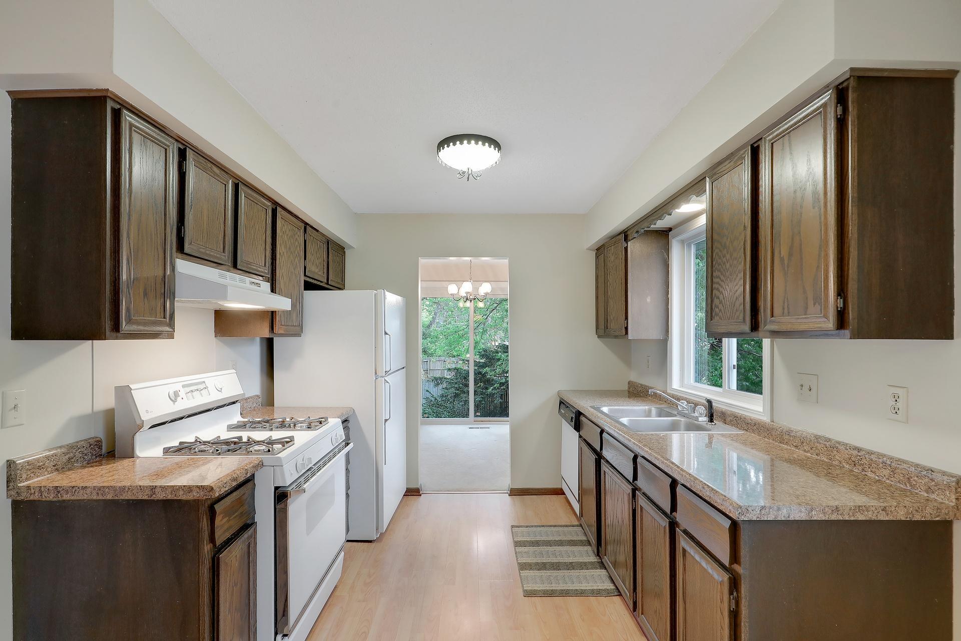 View of Residential at 5616 Perry Avenue, Crystal MN 55429, Crystal (10 of 42) - Mike Wilen | Minnesota Team Real Estate
