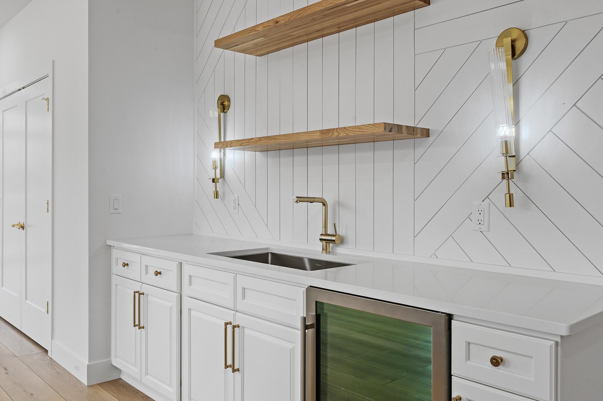 View of Residential at 2318 Johnson St #201, Minneapolis MN 55408, Minneapolis (28 of 83) - Mike Wilen | Minnesota Team Real Estate