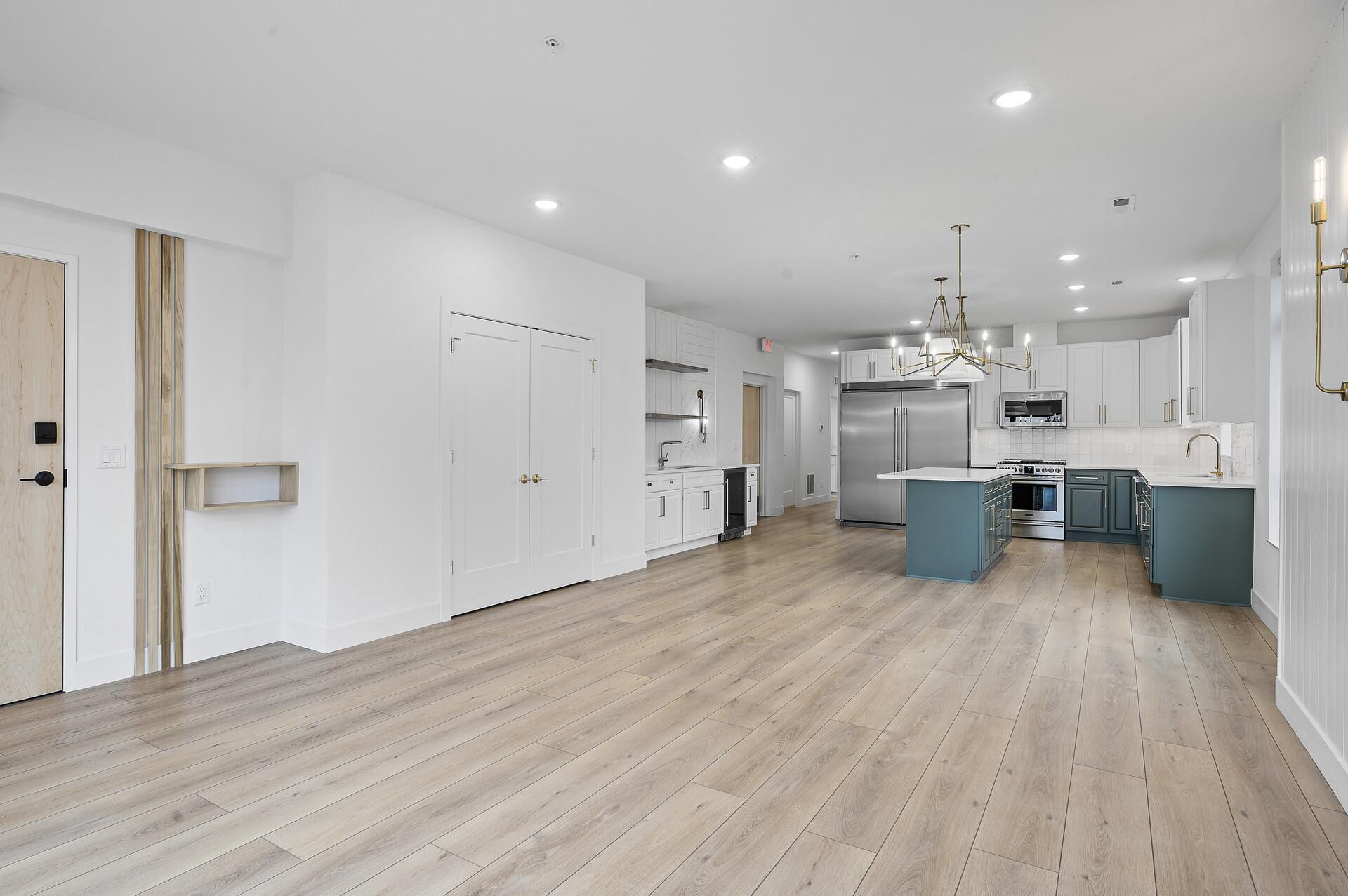 View of Residential at 2318 Johnson St #201, Minneapolis MN 55408, Minneapolis (17 of 83) - Mike Wilen | Minnesota Team Real Estate