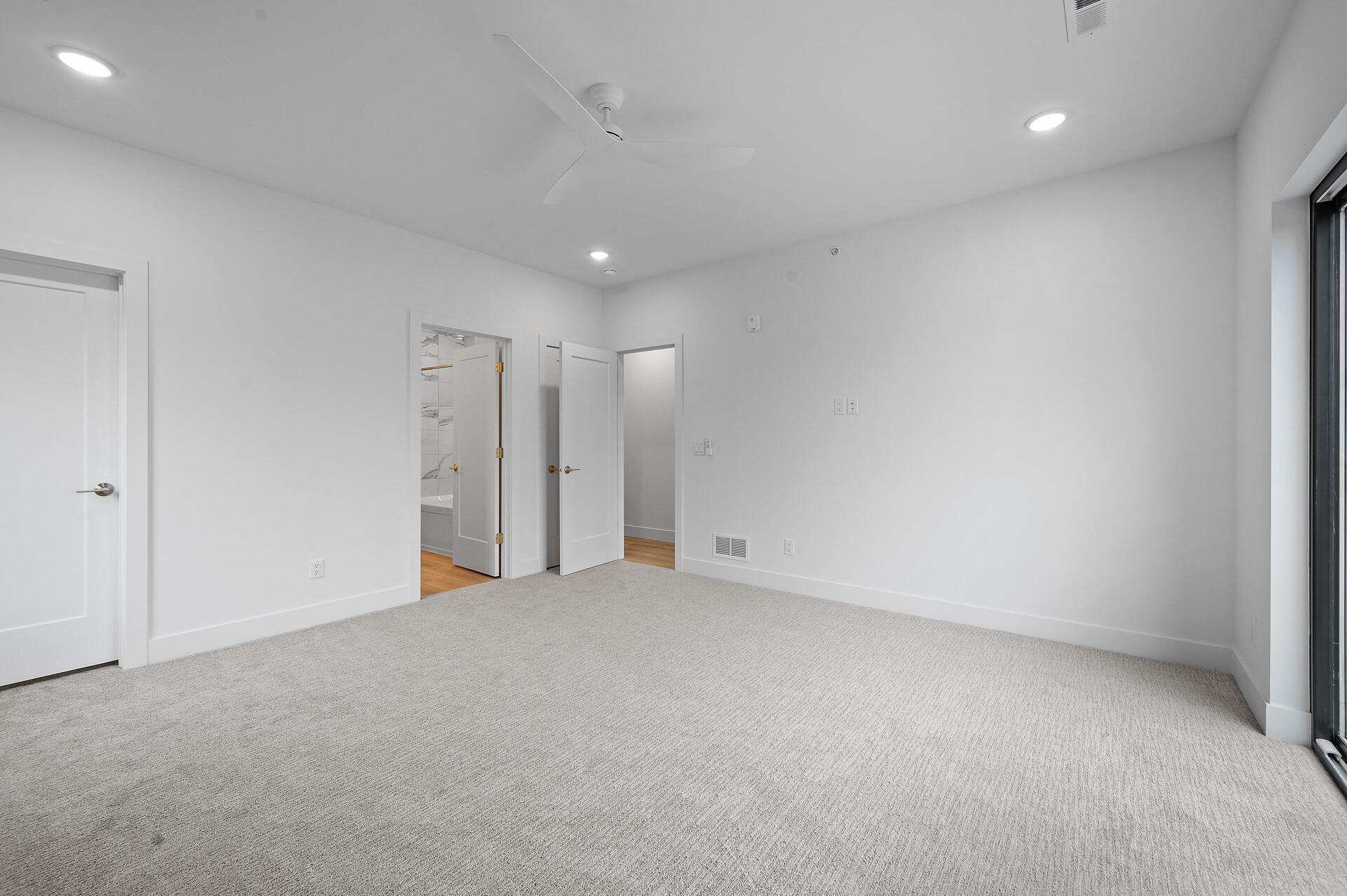 View of Residential at 2318 Johnson St #201, Minneapolis MN 55408, Minneapolis (56 of 83) - Mike Wilen | Minnesota Team Real Estate