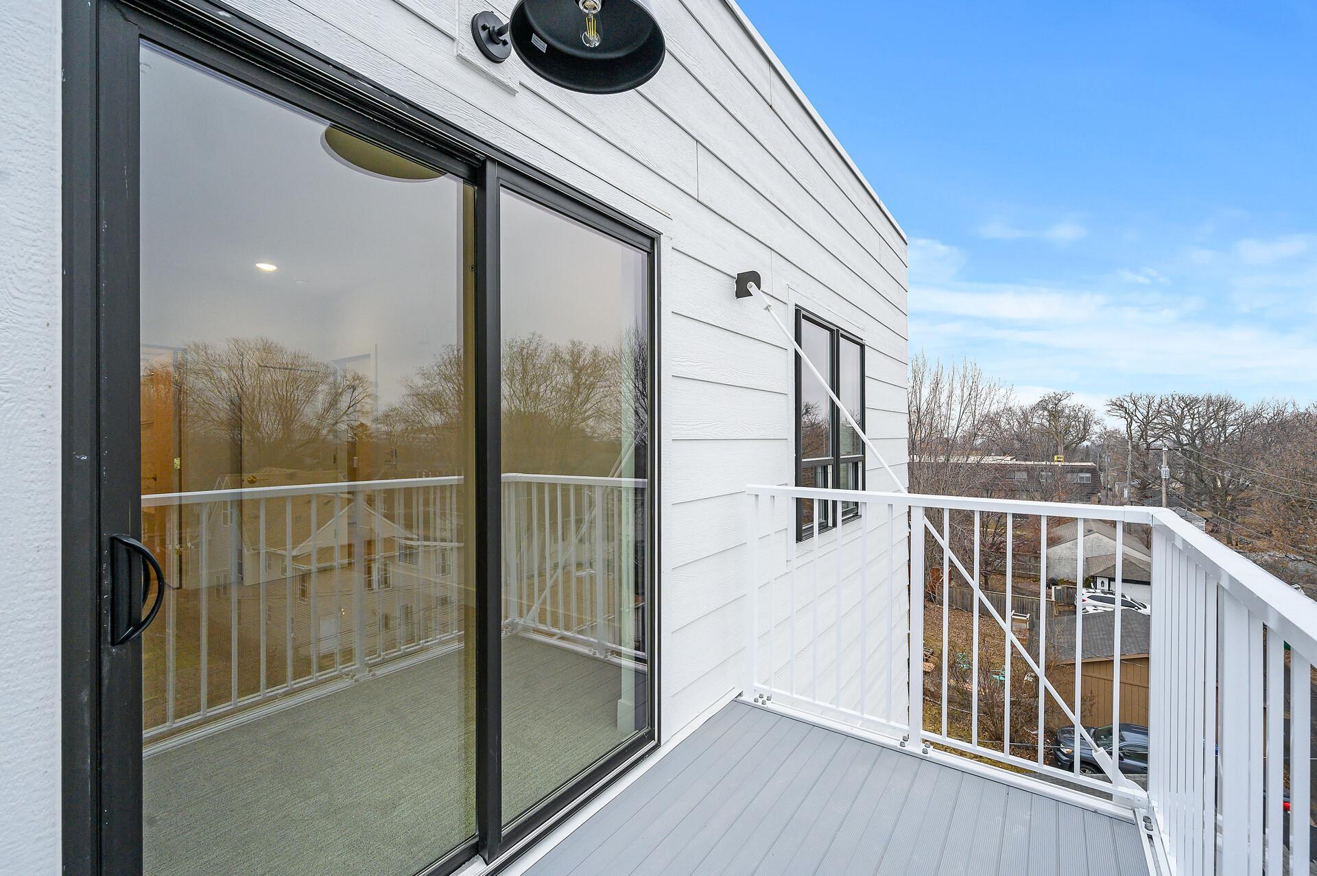View of Residential at 2318 Johnson St #201, Minneapolis MN 55408, Minneapolis (54 of 83) - Mike Wilen | Minnesota Team Real Estate