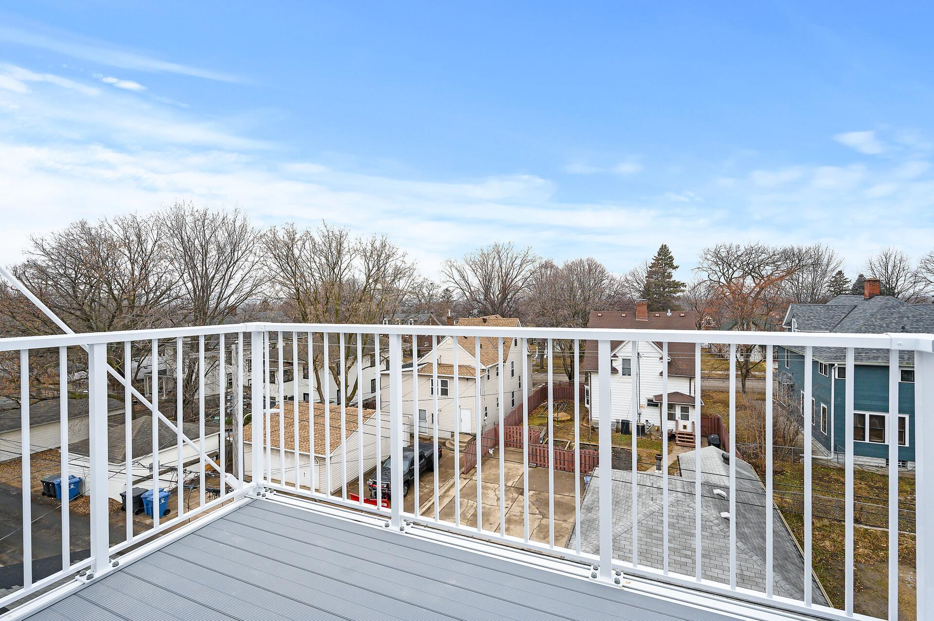 View of Residential at 2318 Johnson St #201, Minneapolis MN 55408, Minneapolis (53 of 83) - Mike Wilen | Minnesota Team Real Estate