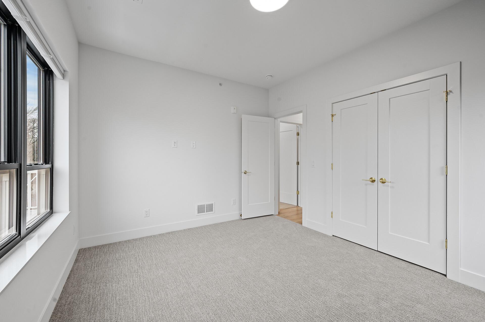 View of Residential at 2318 Johnson St #201, Minneapolis MN 55408, Minneapolis (50 of 83) - Mike Wilen | Minnesota Team Real Estate