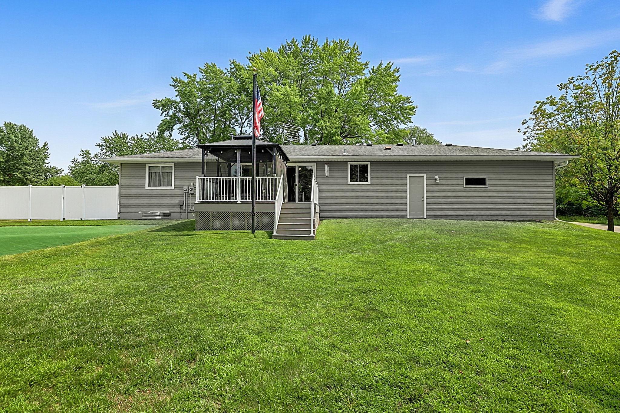 View of Residential at 3025 Aadland Avenue, Buffalo MN 55313, Buffalo (4 of 28) - Mike Wilen | Minnesota Team Real Estate