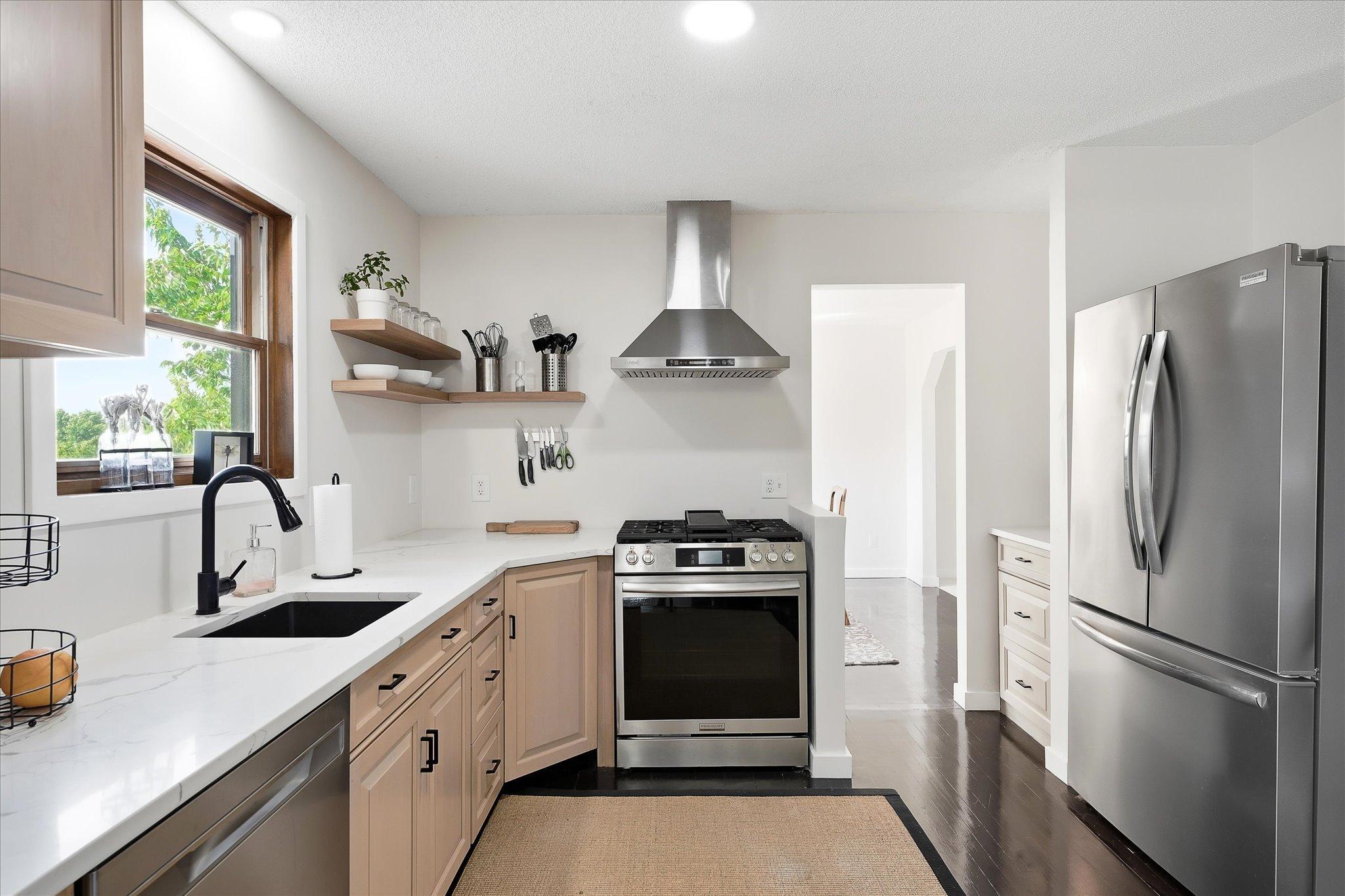 View of Residential at 20955 Jamestown Avenue, Lakeville MN 55044, Lakeville (16 of 70) - Mike Wilen | Minnesota Team Real Estate