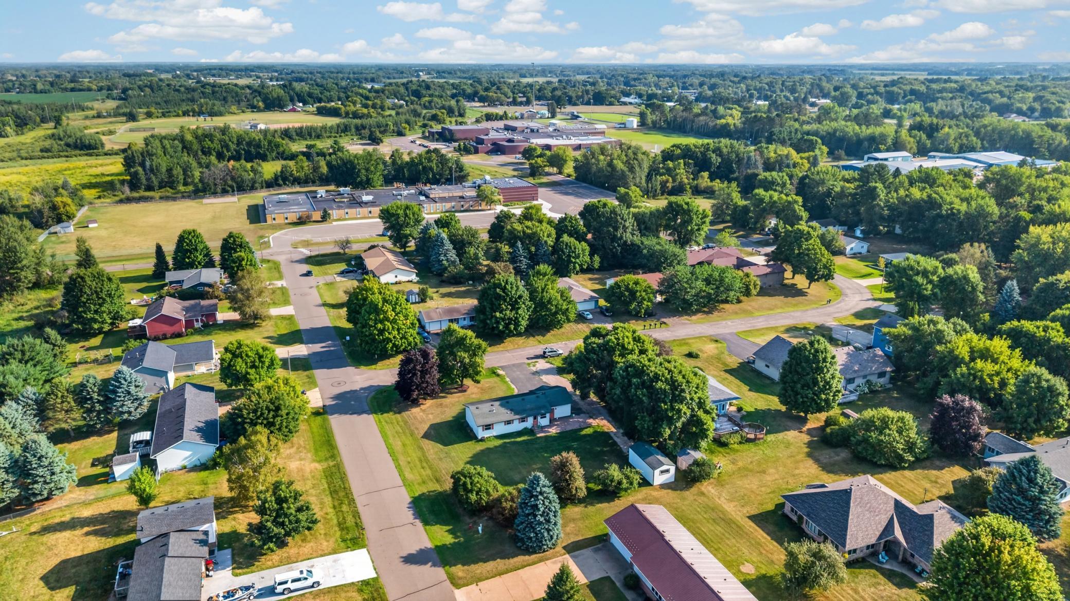 View of Residential at 515 9th Street, Braham MN 55006, Braham (24 of 28) - Mike Wilen | Minnesota Team Real Estate