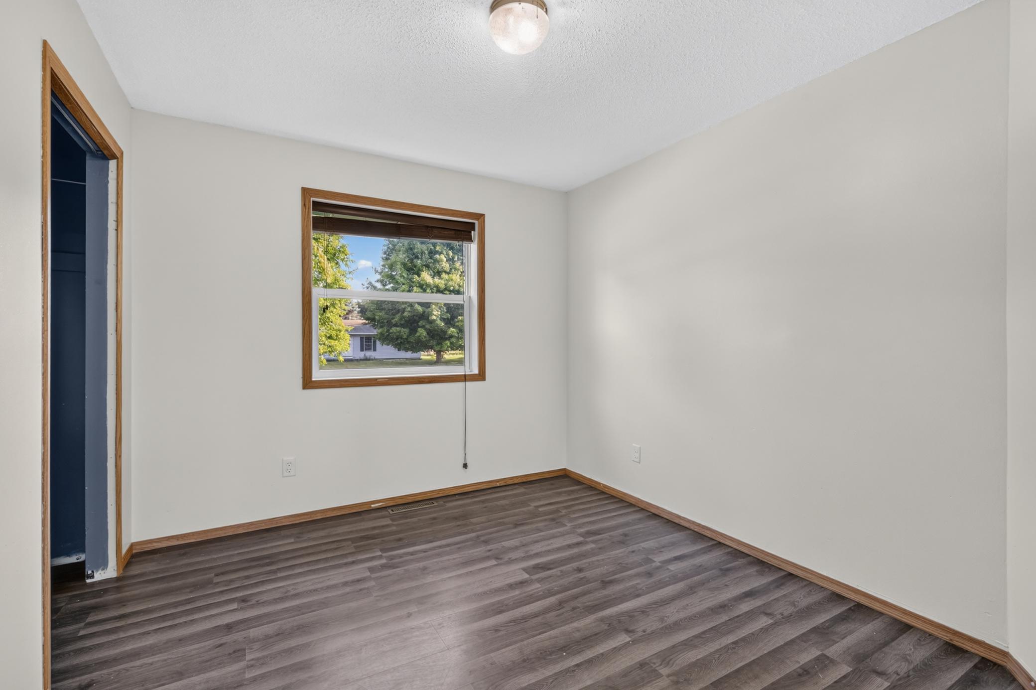 View of Residential at 515 9th Street, Braham MN 55006, Braham (15 of 28) - Mike Wilen | Minnesota Team Real Estate