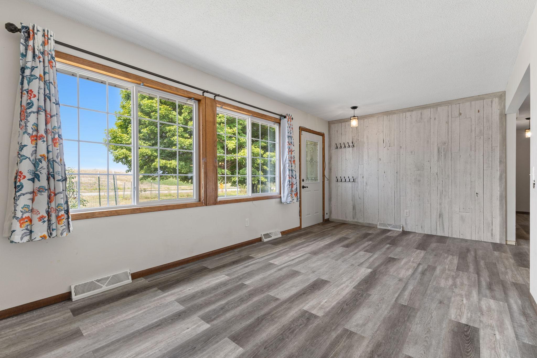 View of Residential at 721 Oak Avenue, Maple Lake MN 55358, Maple Lake (10 of 38) - Mike Wilen | Minnesota Team Real Estate