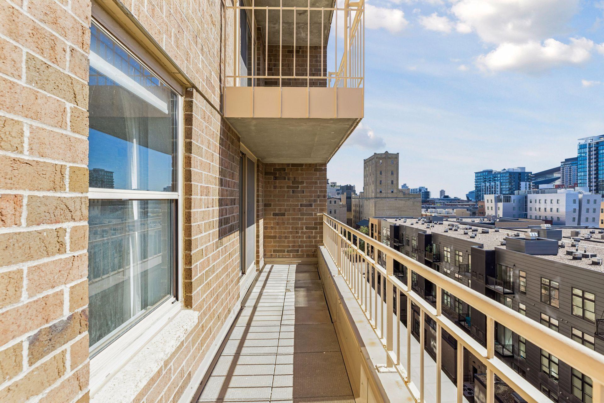View of Residential at 401 1st Street #720, Minneapolis MN 55401, Minneapolis (56 of 58) - Mike Wilen | Minnesota Team Real Estate
