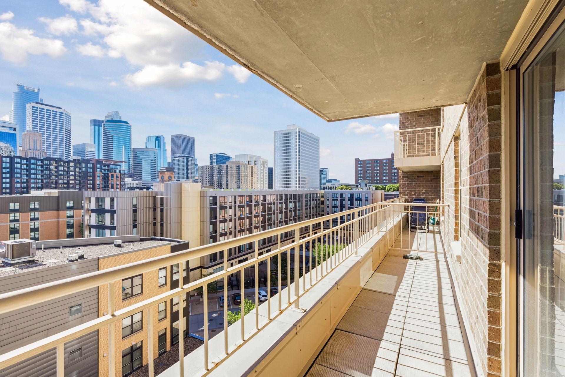 View of Residential at 401 1st Street #720, Minneapolis MN 55401, Minneapolis (55 of 58) - Mike Wilen | Minnesota Team Real Estate