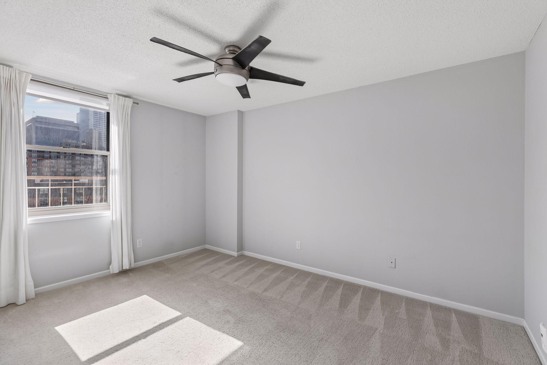 View of Residential at 401 1st Street #720, Minneapolis MN 55401, Minneapolis (52 of 58) - Mike Wilen | Minnesota Team Real Estate
