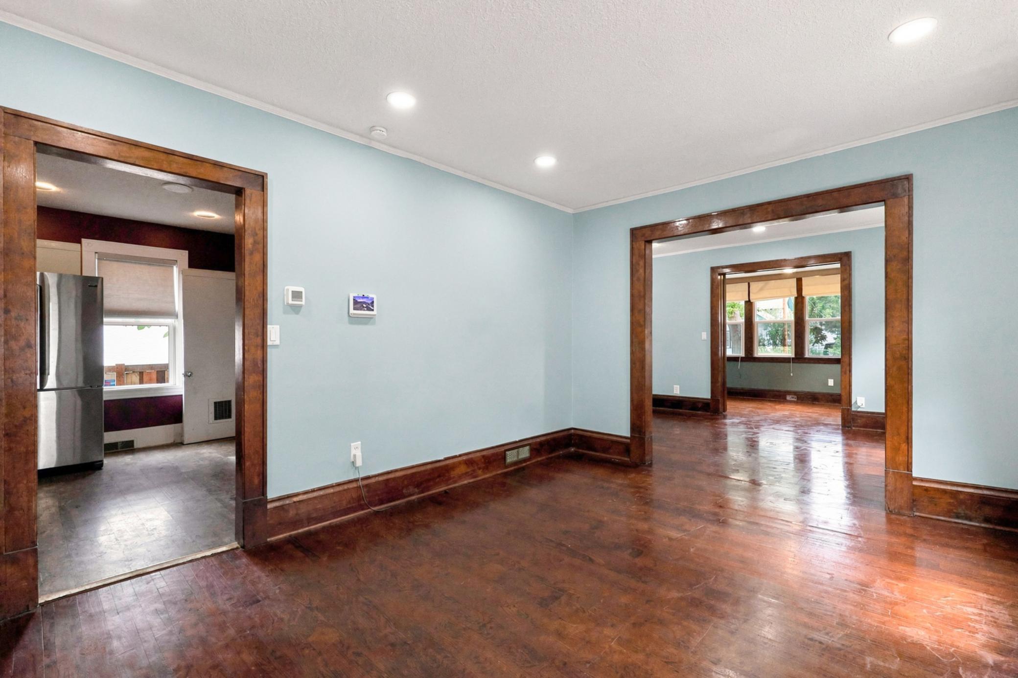 View of Residential at 2619 James Avenue, Minneapolis MN 55411, Minneapolis (12 of 30) - Mike Wilen | Minnesota Team Real Estate