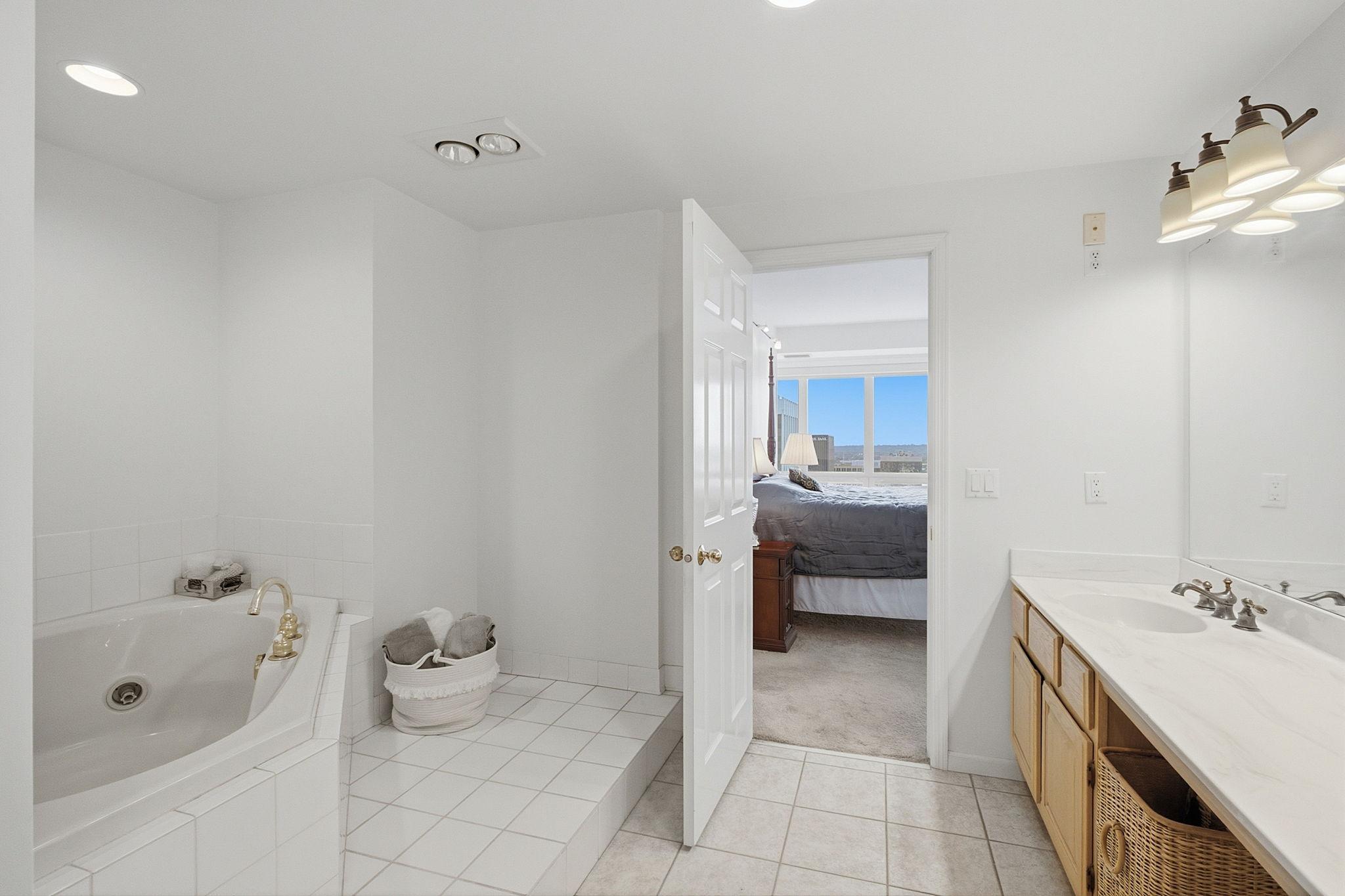 View of Residential at 168 6th Street #3101, Saint Paul MN 55101, Saint Paul (24 of 61) - Mike Wilen | Minnesota Team Real Estate