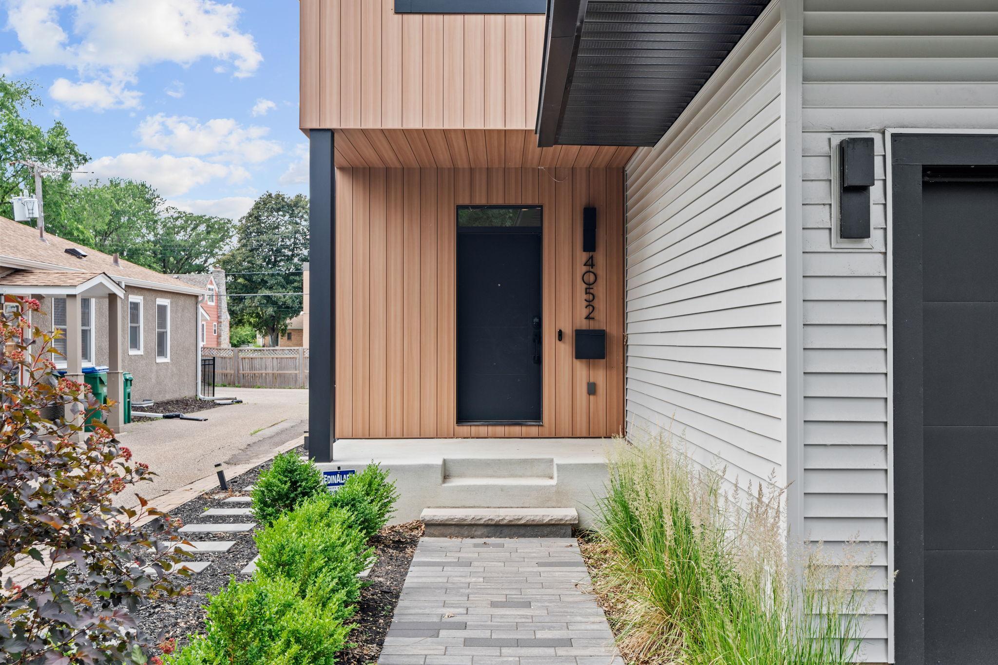 View of Residential at 4052 Alabama Avenue, Saint Louis Park MN 55416, Saint Louis Park (10 of 58) - Mike Wilen | Minnesota Team Real Estate
