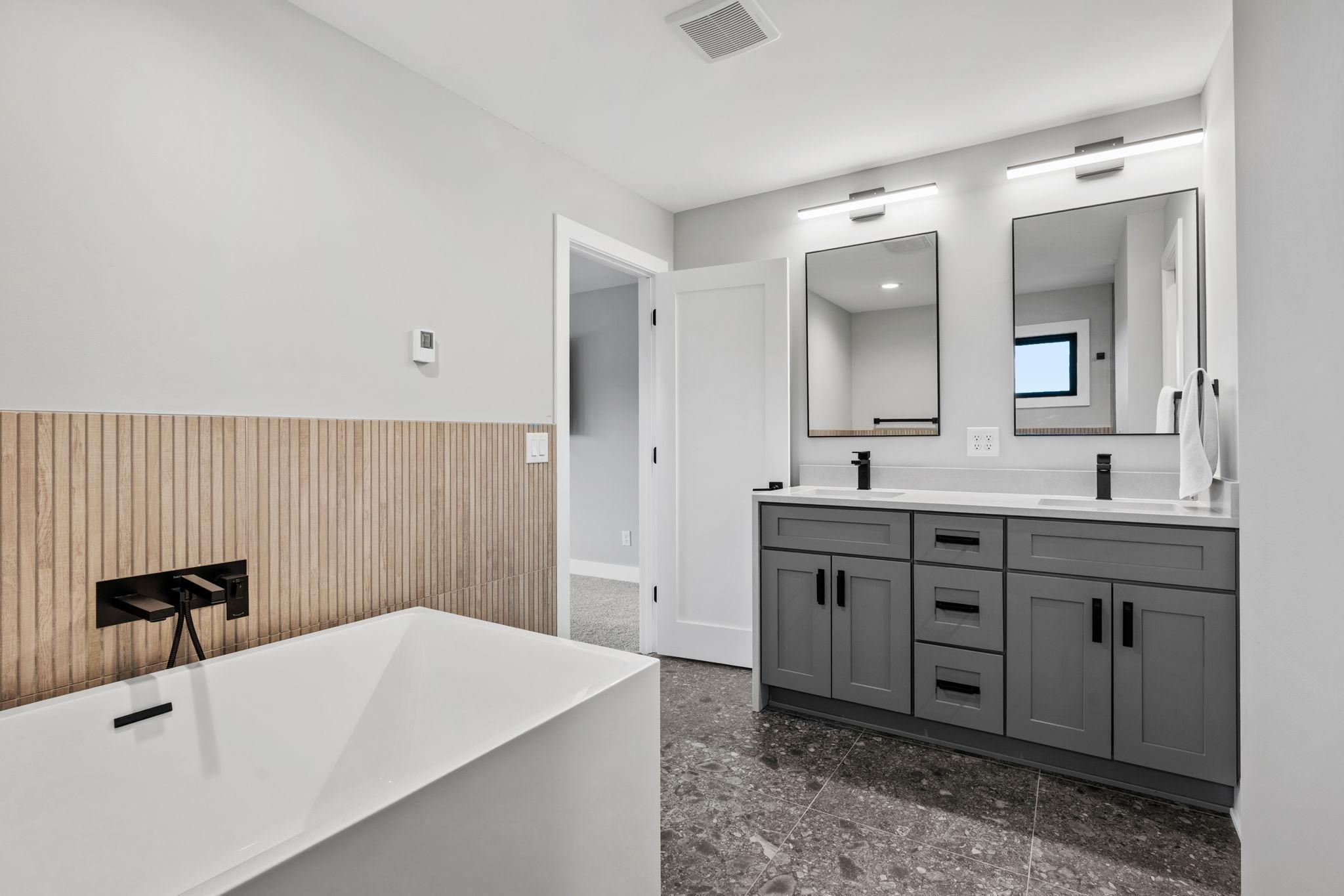 View of Residential at 4052 Alabama Avenue, Saint Louis Park MN 55416, Saint Louis Park (27 of 58) - Mike Wilen | Minnesota Team Real Estate