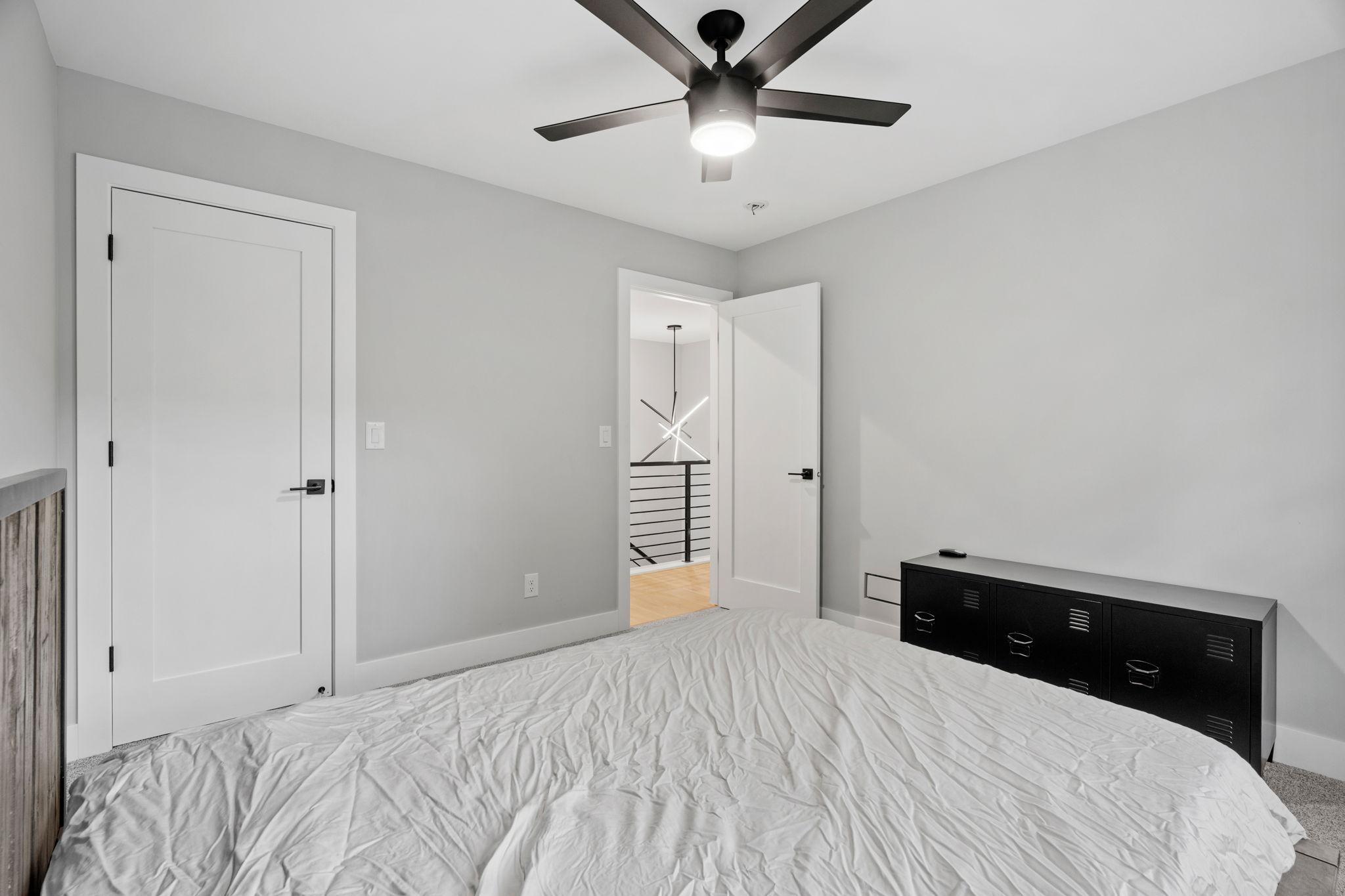 View of Residential at 4052 Alabama Avenue, Saint Louis Park MN 55416, Saint Louis Park (34 of 58) - Mike Wilen | Minnesota Team Real Estate
