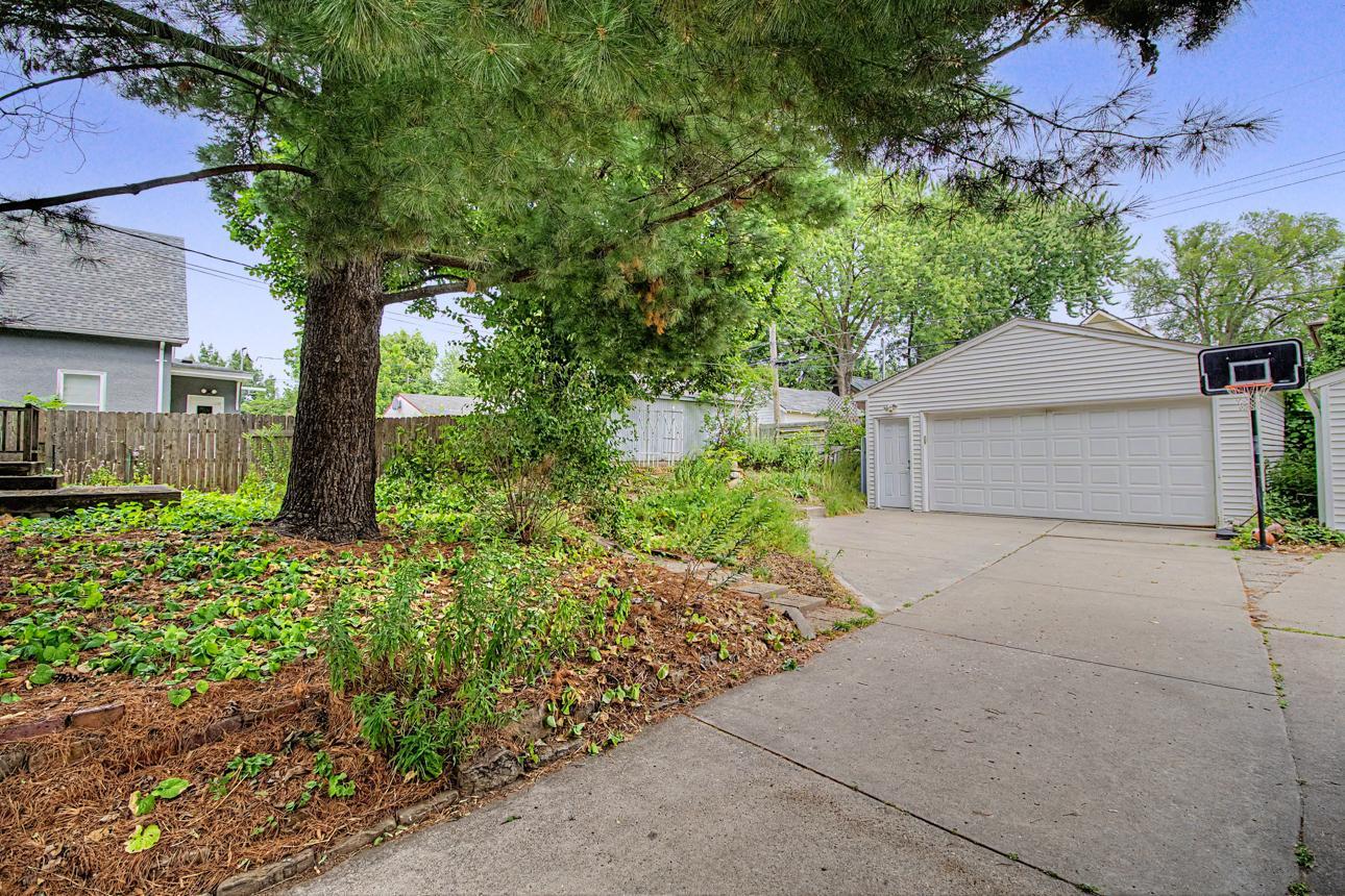 View of Residential at 1911 Pierce Street, Minneapolis MN 55418, Minneapolis (30 of 36) - Mike Wilen | Minnesota Team Real Estate