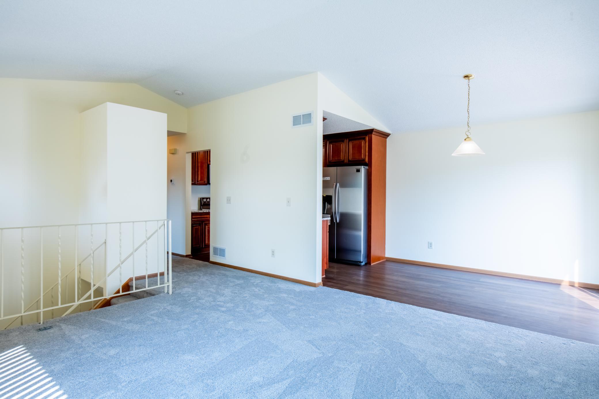 View of Residential at 15872 Granada Avenue, Apple Valley MN 55124, Apple Valley (10 of 29) - Mike Wilen | Minnesota Team Real Estate