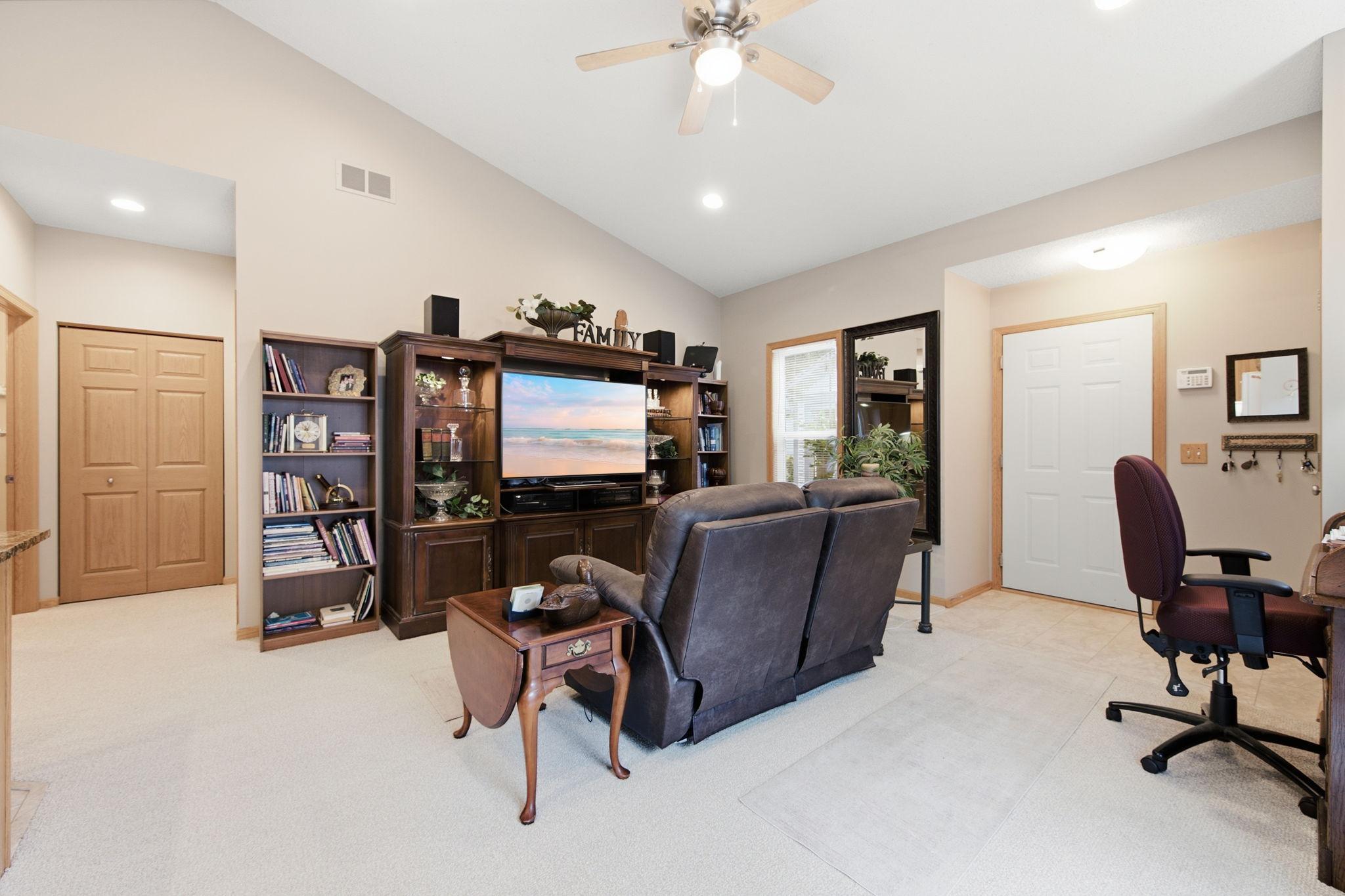 View of Residential at 4824 Humboldt Avenue, Minneapolis MN 55430, Minneapolis (11 of 29) - Mike Wilen | Minnesota Team Real Estate