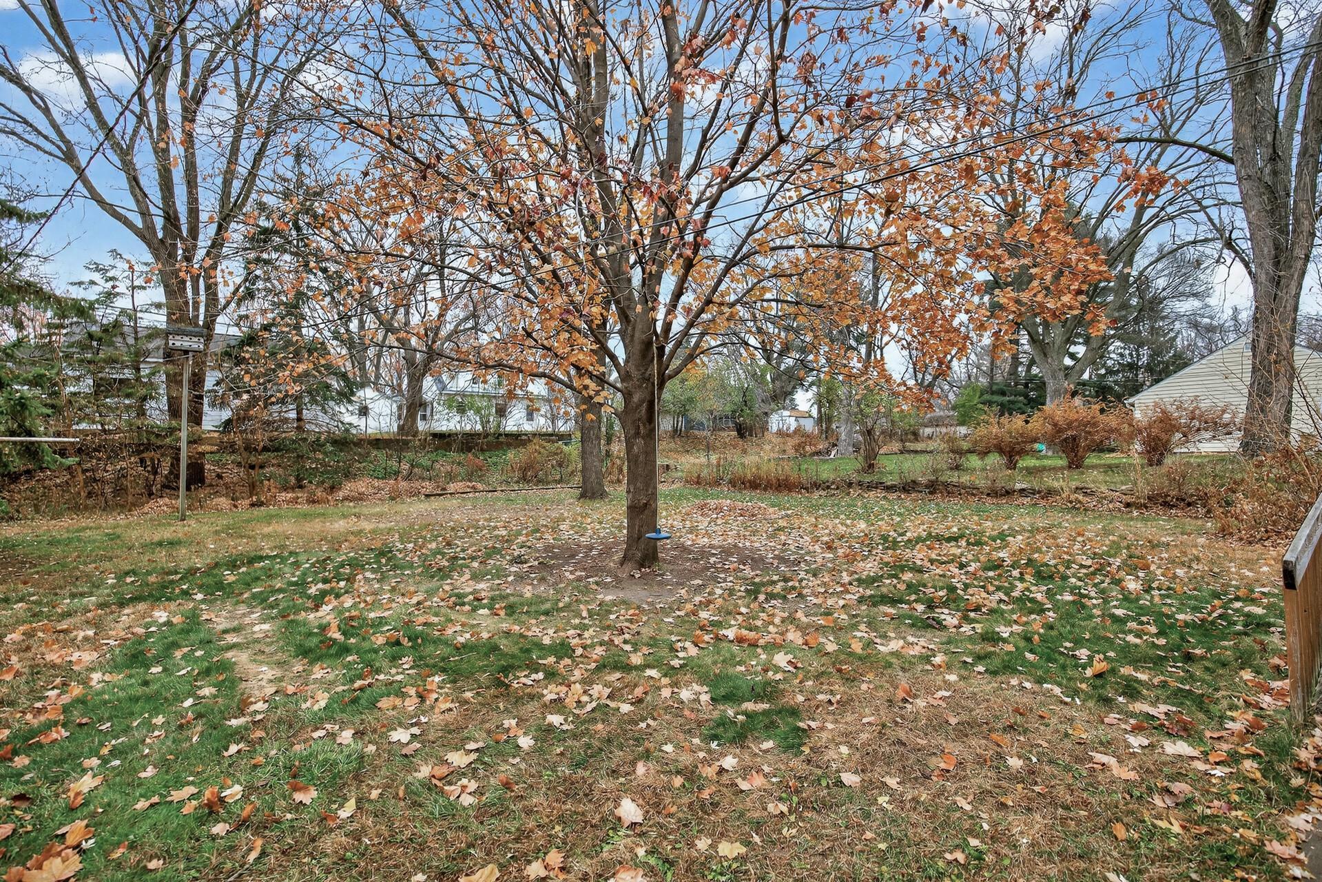 View of Residential at 2057 Giesmann Street, Roseville MN 55113, Roseville (35 of 37) - Mike Wilen | Minnesota Team Real Estate