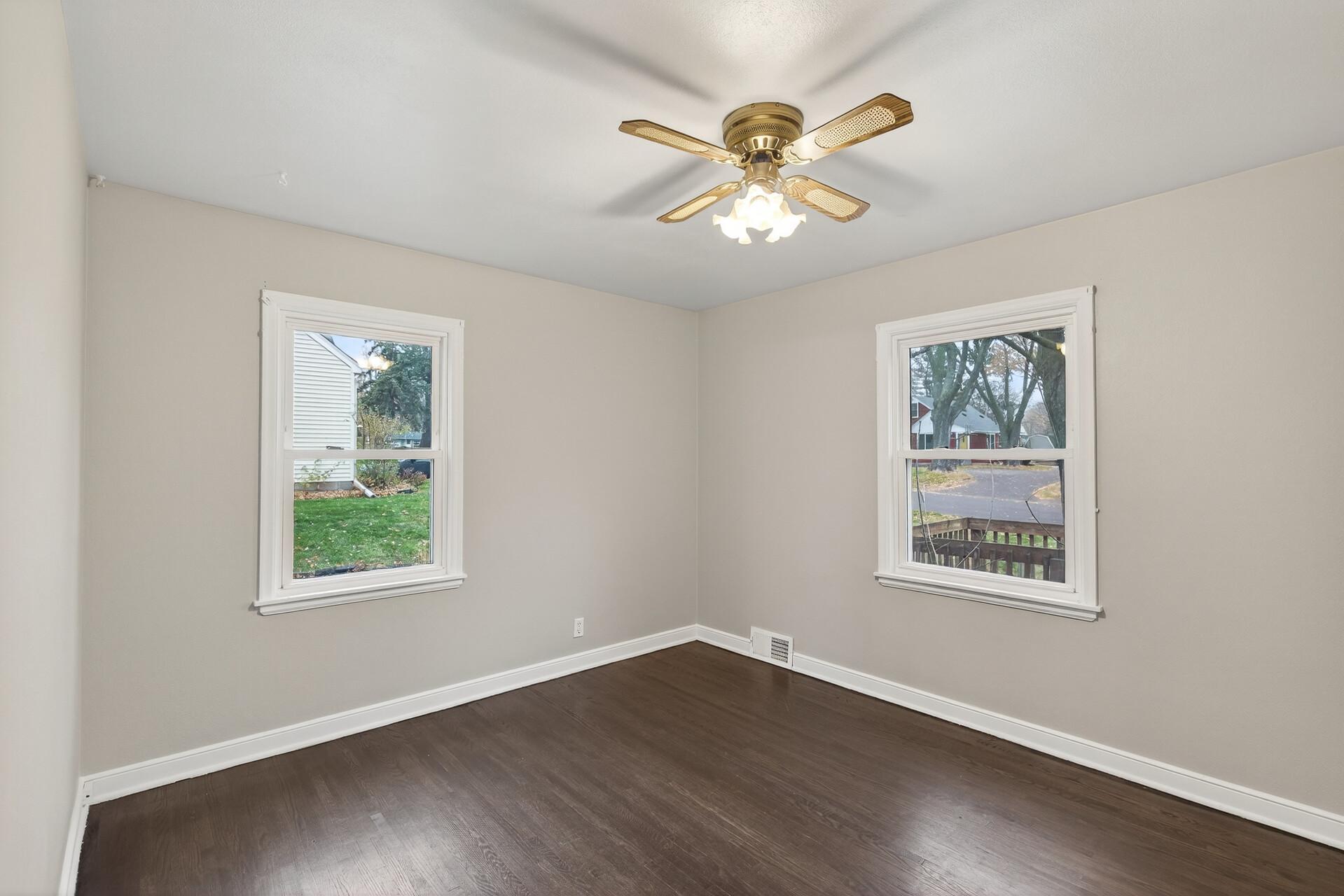 View of Residential at 2057 Giesmann Street, Roseville MN 55113, Roseville (15 of 37) - Mike Wilen | Minnesota Team Real Estate
