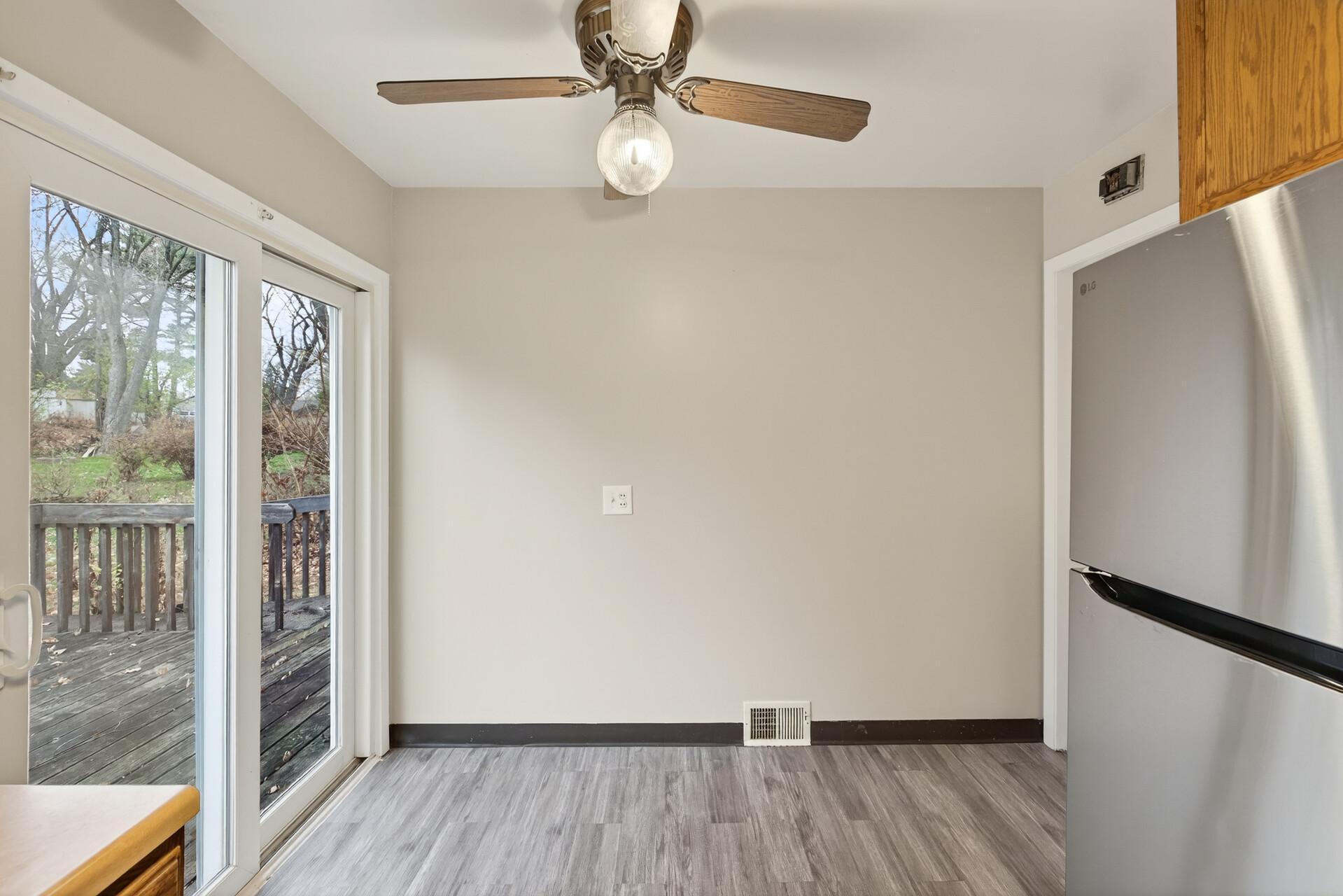 View of Residential at 2057 Giesmann Street, Roseville MN 55113, Roseville (8 of 37) - Mike Wilen | Minnesota Team Real Estate