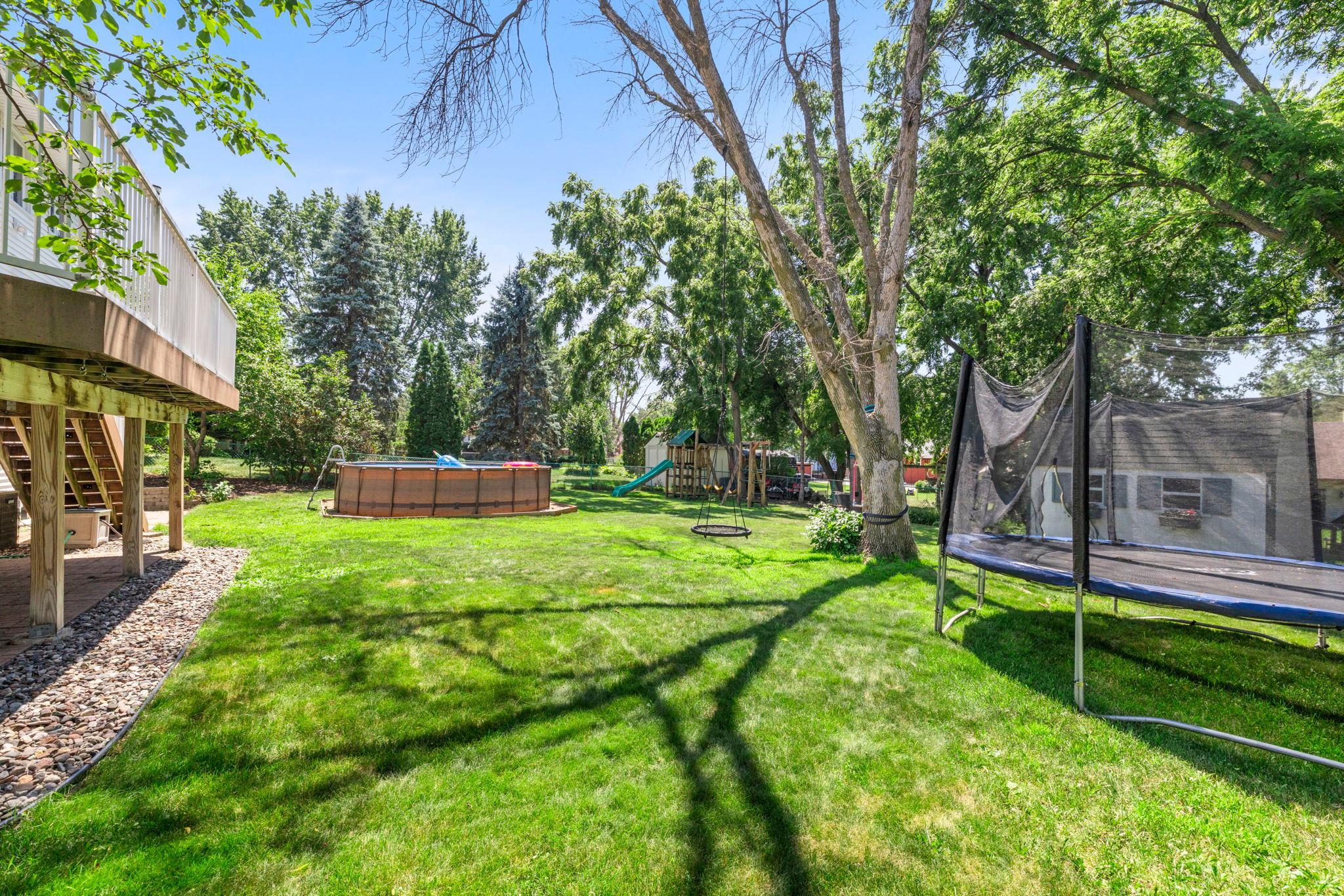 View of Residential at 10500 Utah Road, Bloomington MN 55438, Bloomington (47 of 49) - Mike Wilen | Minnesota Team Real Estate