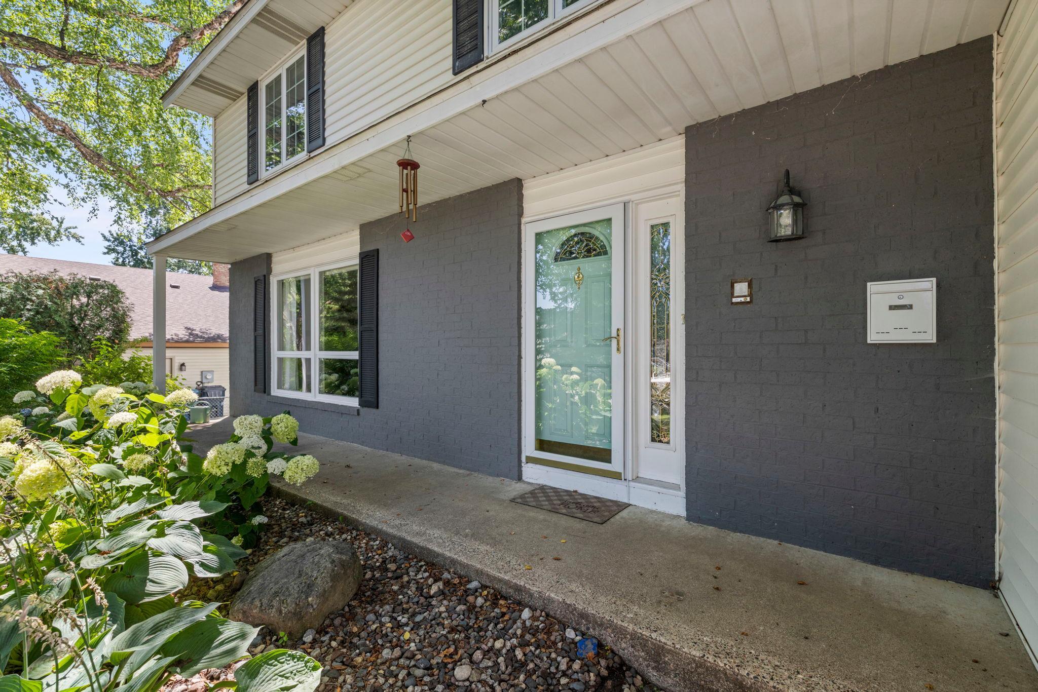 View of Residential at 10500 Utah Road, Bloomington MN 55438, Bloomington (4 of 49) - Mike Wilen | Minnesota Team Real Estate