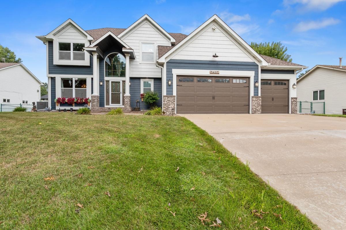 View of Residential at 2437 Matterhorn Drive, Maplewood MN 55119, Maplewood - Mike Wilen | Minnesota Team Real Estate