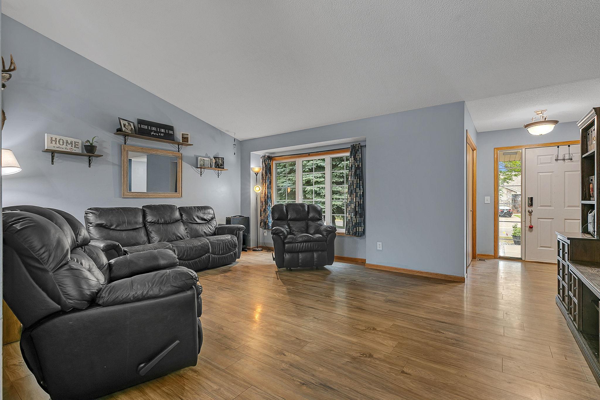 View of Residential at 405 12th Avenue, Isanti MN 55040, Isanti (5 of 23) - Mike Wilen | Minnesota Team Real Estate