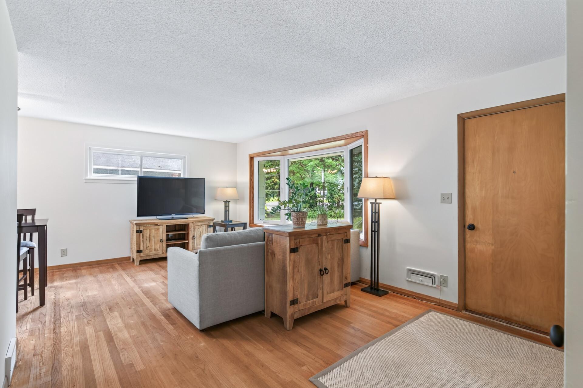 View of Residential at 12916 Fairfield Road, Minnetonka MN 55305, Minnetonka (3 of 39) - Mike Wilen | Minnesota Team Real Estate