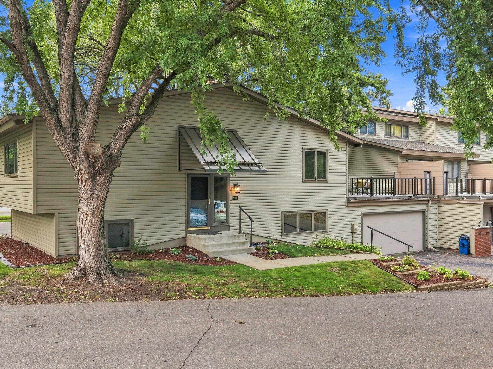 View of Residential at 9701 Mill Creek Drive, Eden Prairie MN 55347, Eden Prairie (59 of 64) - Mike Wilen | Minnesota Team Real Estate