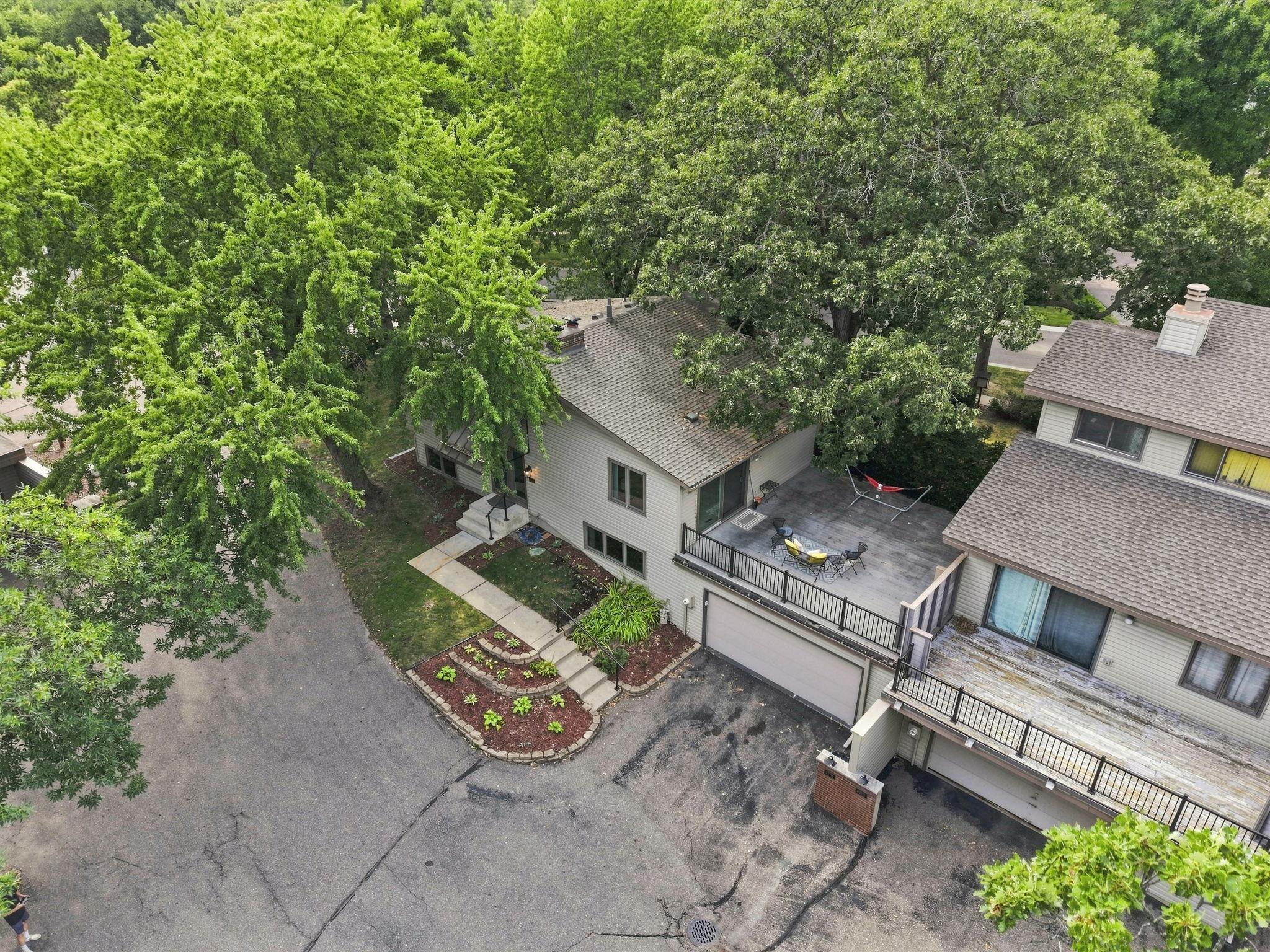 View of Residential at 9701 Mill Creek Drive, Eden Prairie MN 55347, Eden Prairie (58 of 64) - Mike Wilen | Minnesota Team Real Estate