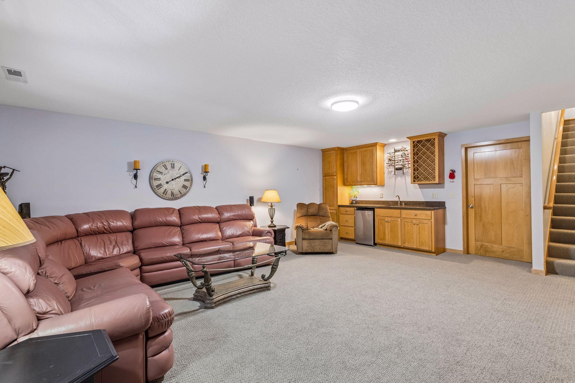 View of Residential at 1354 Holly Avenue, Oakdale MN 55128, Oakdale (40 of 55) - Mike Wilen | Minnesota Team Real Estate