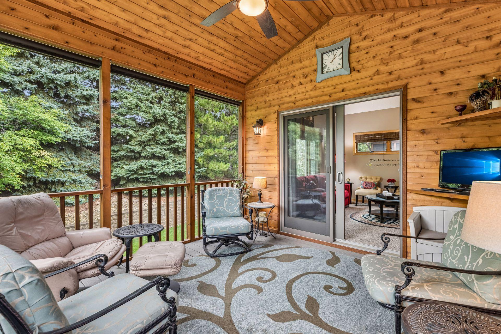 View of Residential at 1354 Holly Avenue, Oakdale MN 55128, Oakdale (29 of 55) - Mike Wilen | Minnesota Team Real Estate
