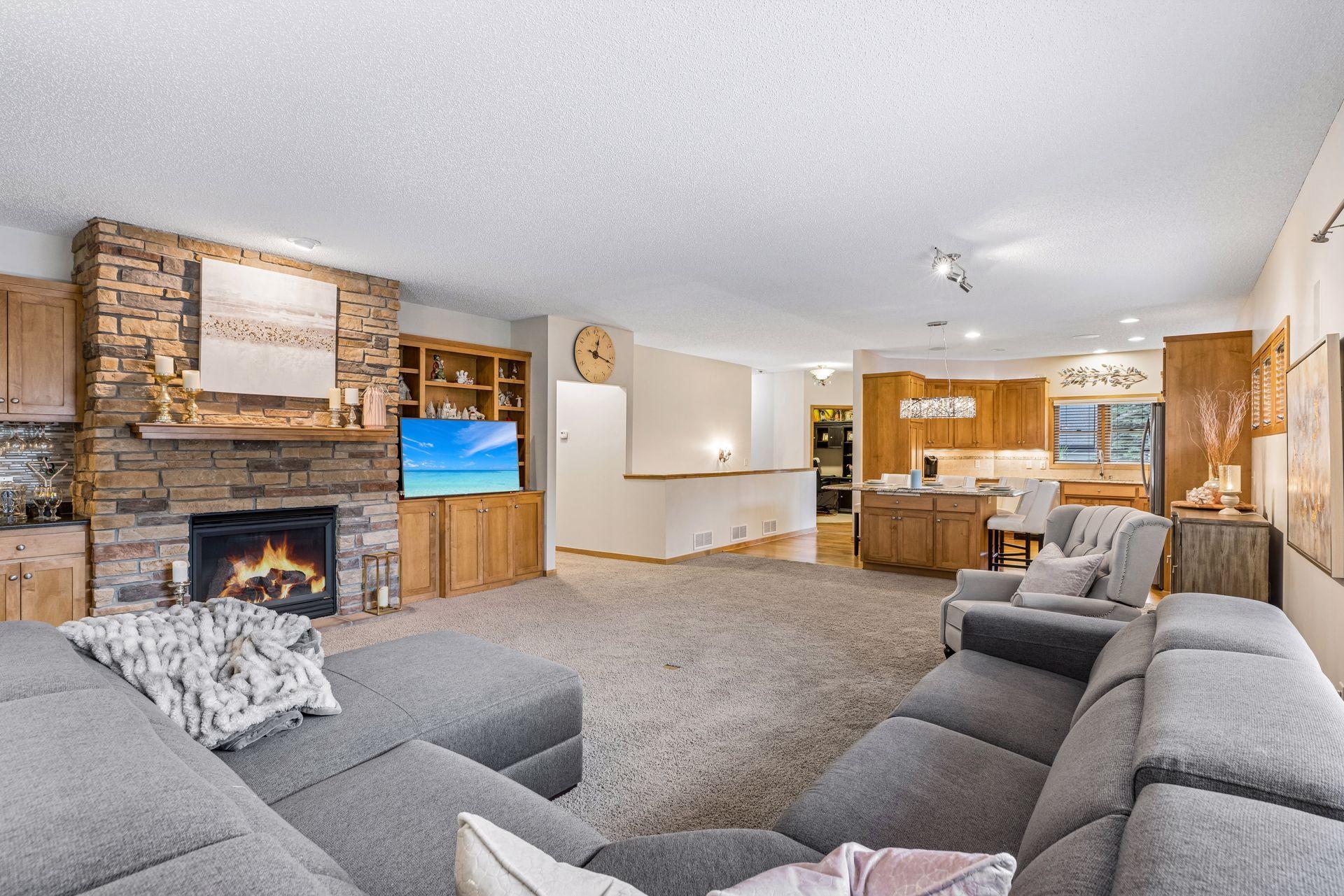 View of Residential at 1354 Holly Avenue, Oakdale MN 55128, Oakdale (24 of 55) - Mike Wilen | Minnesota Team Real Estate
