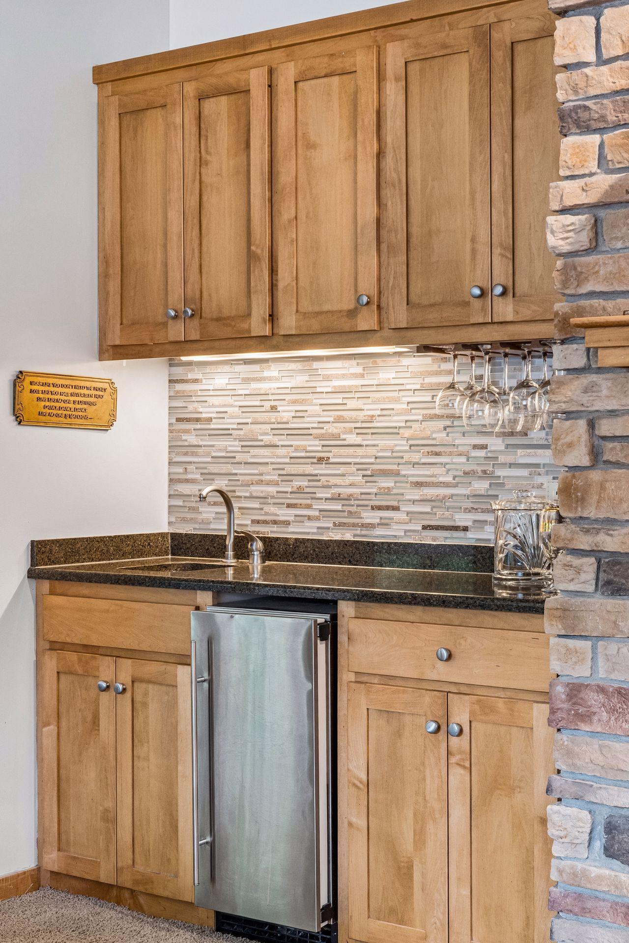 View of Residential at 1354 Holly Avenue, Oakdale MN 55128, Oakdale (21 of 55) - Mike Wilen | Minnesota Team Real Estate