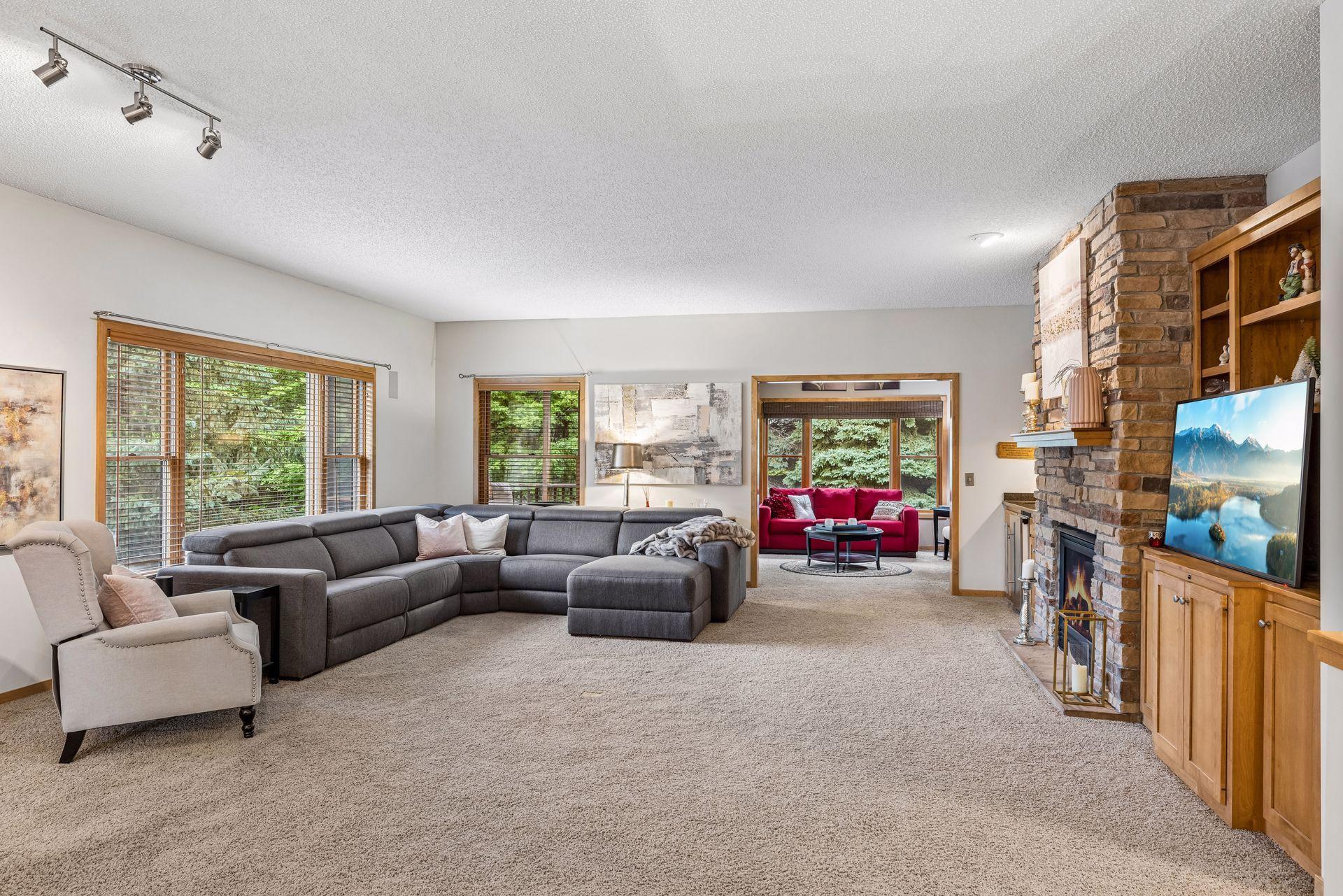 View of Residential at 1354 Holly Avenue, Oakdale MN 55128, Oakdale (18 of 55) - Mike Wilen | Minnesota Team Real Estate