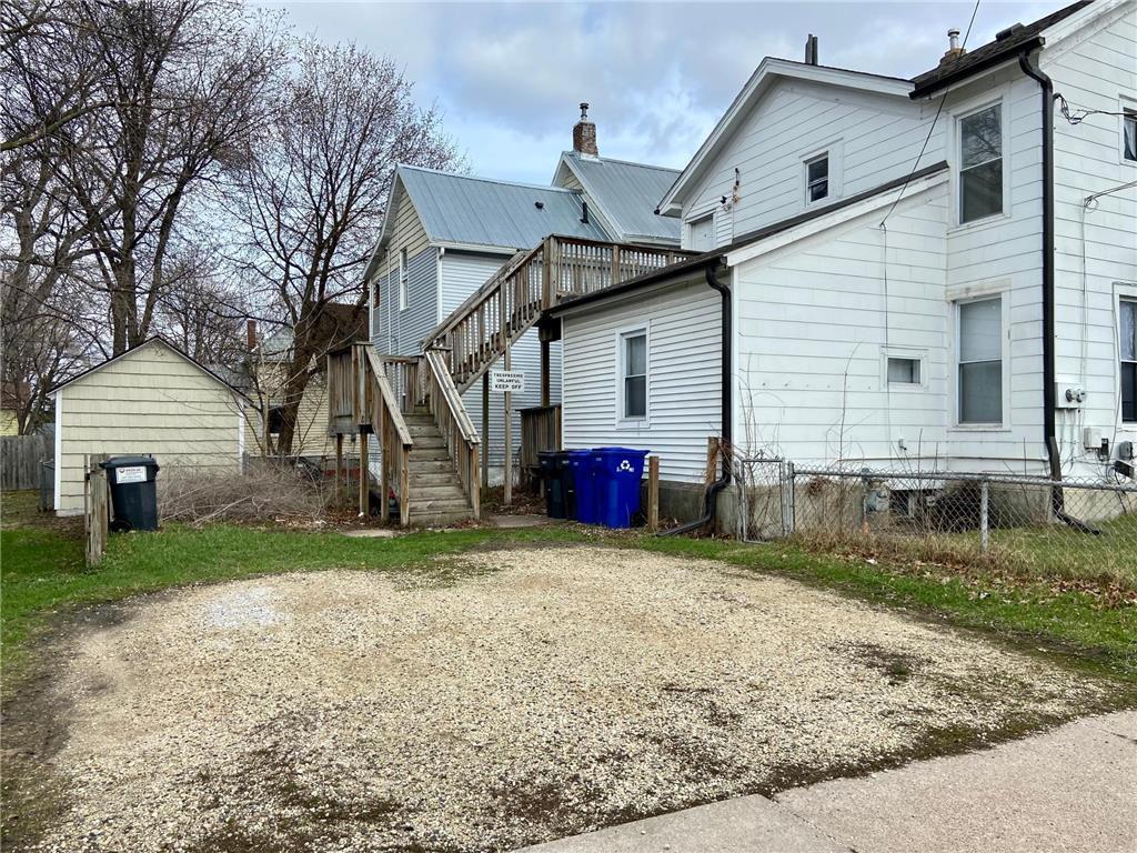 View of Residential Income at 313 Edmund Avenue, Saint Paul MN 55103, Saint Paul (4 of 14) - Mike Wilen | Minnesota Team Real Estate