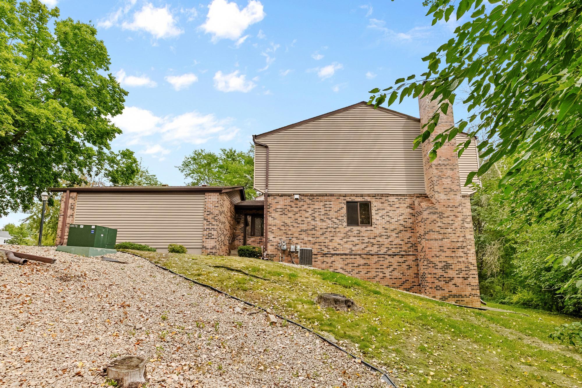 View of Residential at 2420 Mendelssohn Lane #5, Golden Valley MN 55427, Golden Valley (33 of 36) - Mike Wilen | Minnesota Team Real Estate