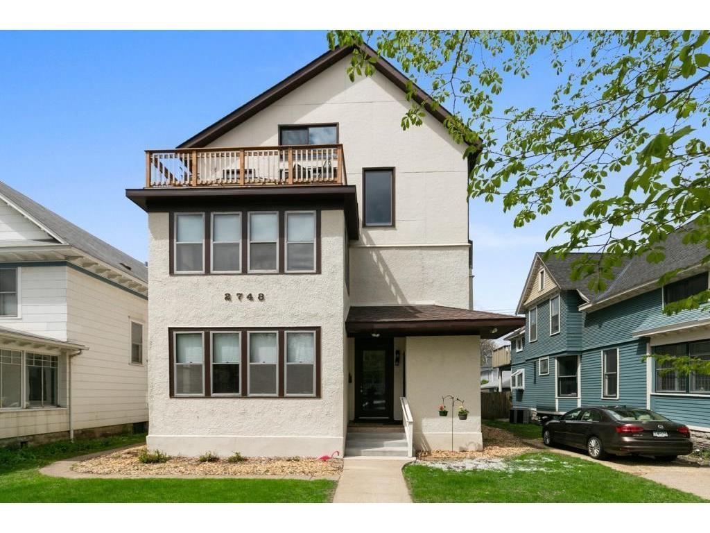 View of Duplex Up and Down at 2748 Dupont Avenue, Minneapolis - Mike Wilen | Minnesota Team Real Estate