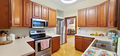 View of Residential Income at 2748 Dupont Avenue, Minneapolis MN 55408, Minneapolis (5 of 16) - Mike Wilen | Minnesota Team Real Estate