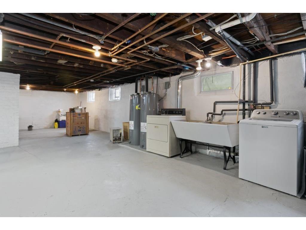 View of Residential Income at 2748 Dupont Avenue, Minneapolis MN 55408, Minneapolis (16 of 16) - Mike Wilen | Minnesota Team Real Estate