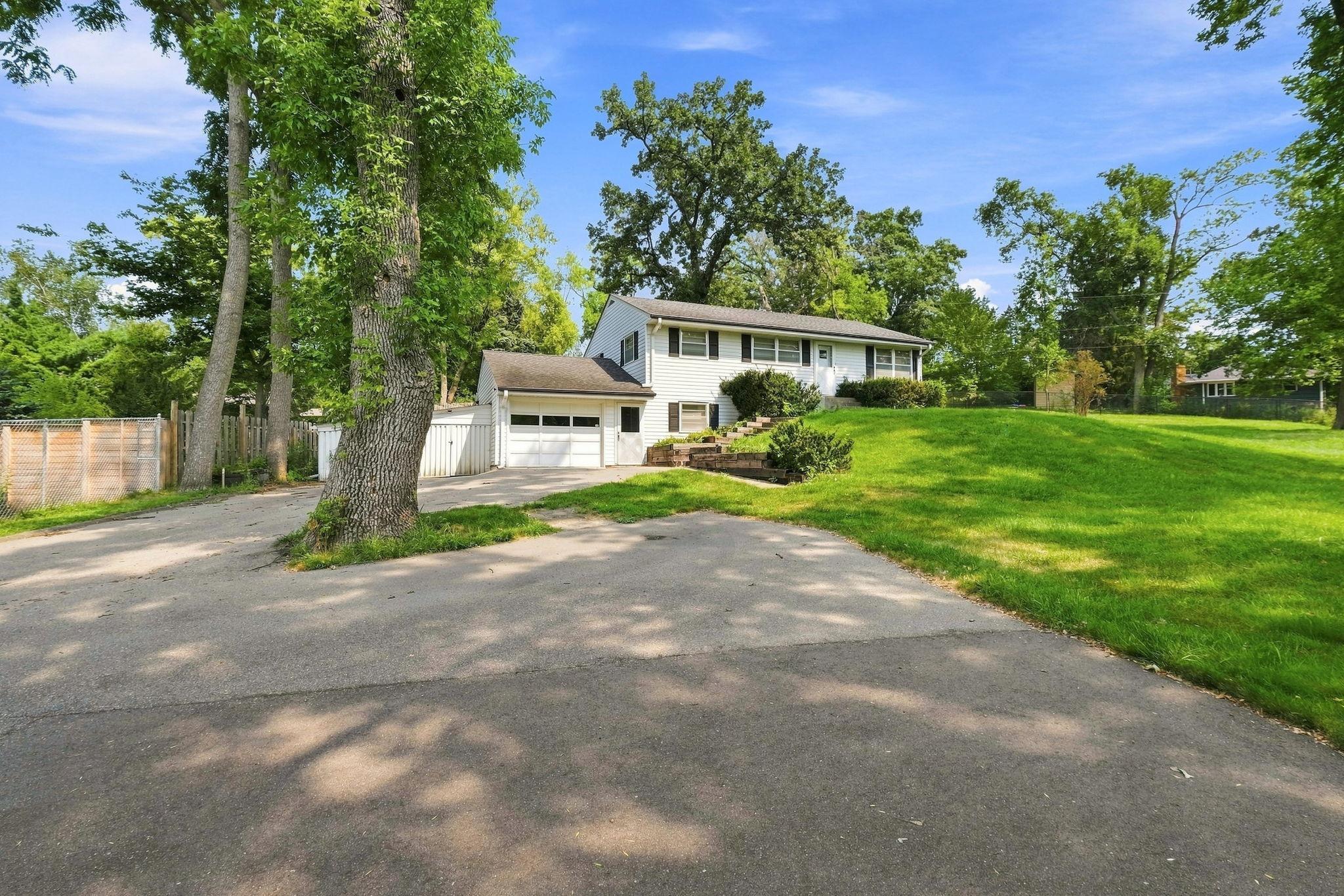 View of Residential at 17924 Bell Circle, Minnetonka MN 55345, Minnetonka - Mike Wilen | Minnesota Team Real Estate