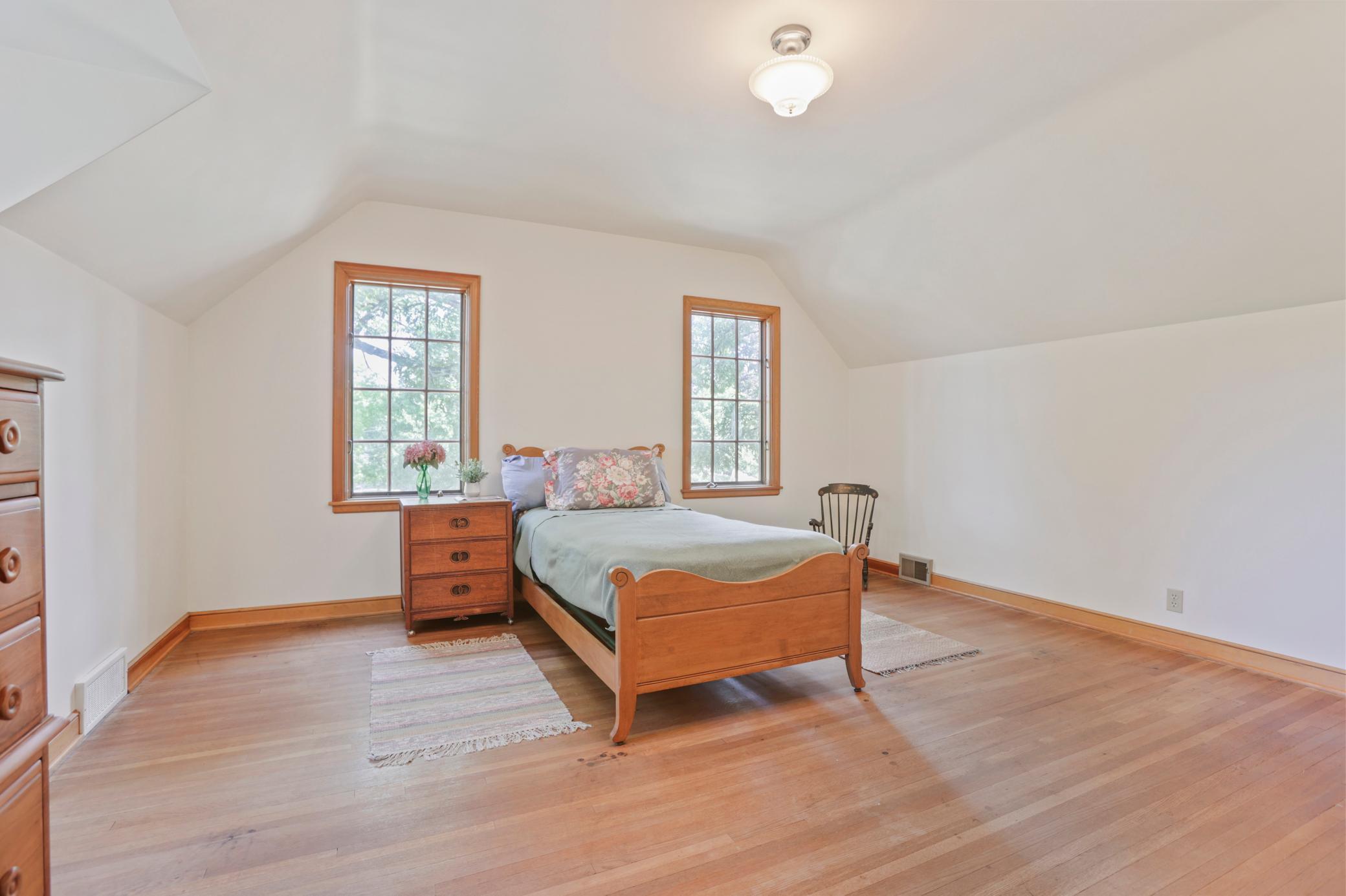 View of Residential at 1393 Keston Street, Saint Paul MN 55108, Saint Paul (23 of 43) - Mike Wilen | Minnesota Team Real Estate