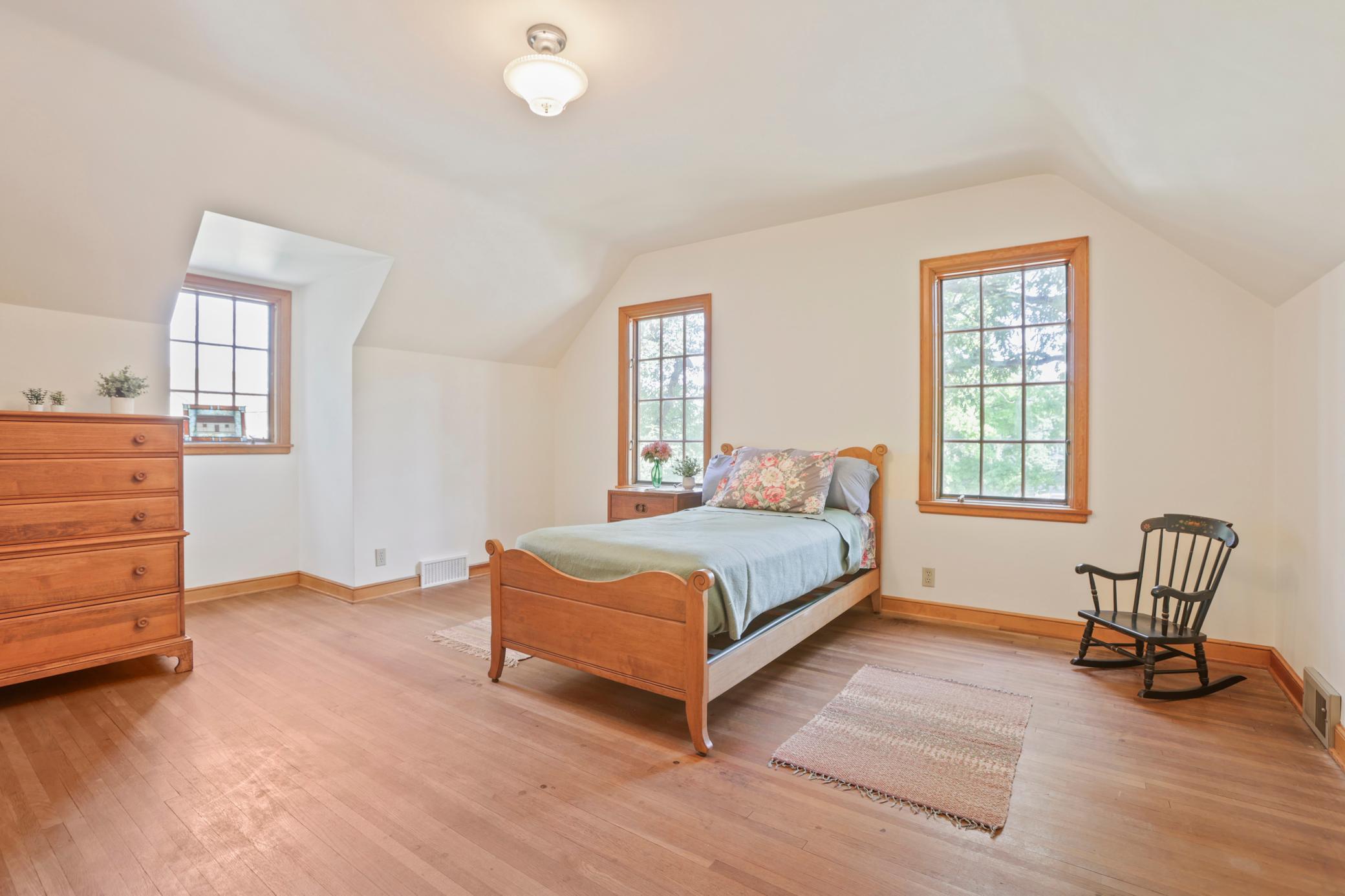 View of Residential at 1393 Keston Street, Saint Paul MN 55108, Saint Paul (24 of 43) - Mike Wilen | Minnesota Team Real Estate