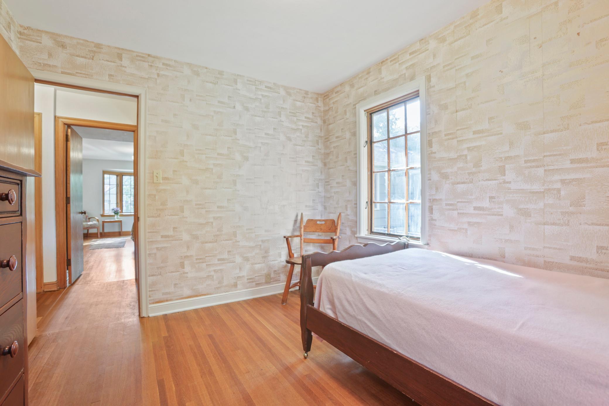 View of Residential at 1393 Keston Street, Saint Paul MN 55108, Saint Paul (21 of 43) - Mike Wilen | Minnesota Team Real Estate