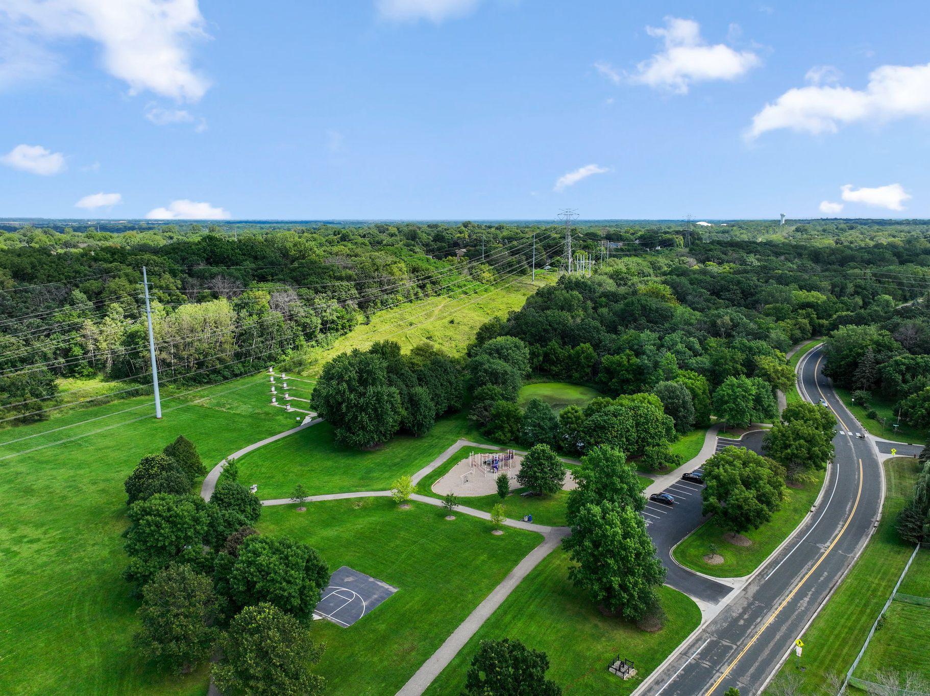 View of Residential at 3517 Trails End Circle, Eagan MN 55123, Eagan (33 of 35) - Mike Wilen | Minnesota Team Real Estate